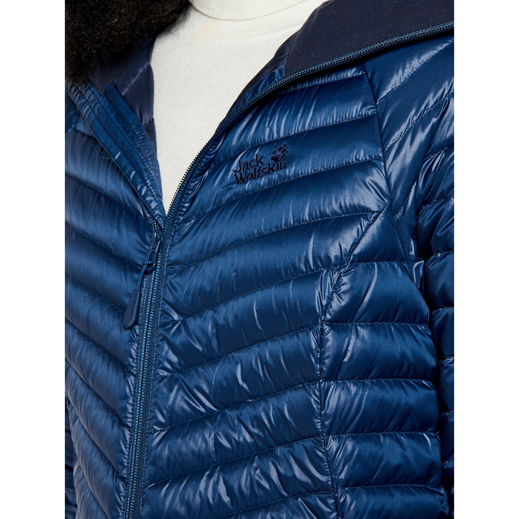 Jack Wolfskin Geacă din puf Atmosphere 1204691 Bleumarin Regular Fit - Pled.ro