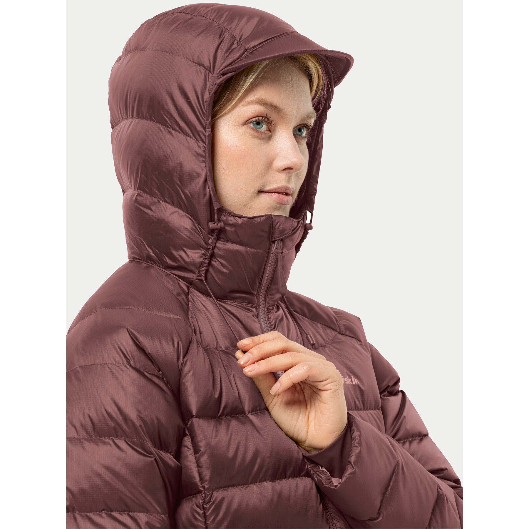 Jack Wolfskin Geacă din puf Nebelhorn Down Hoody 1207091 Vișiniu Regular Fit - Pled.ro