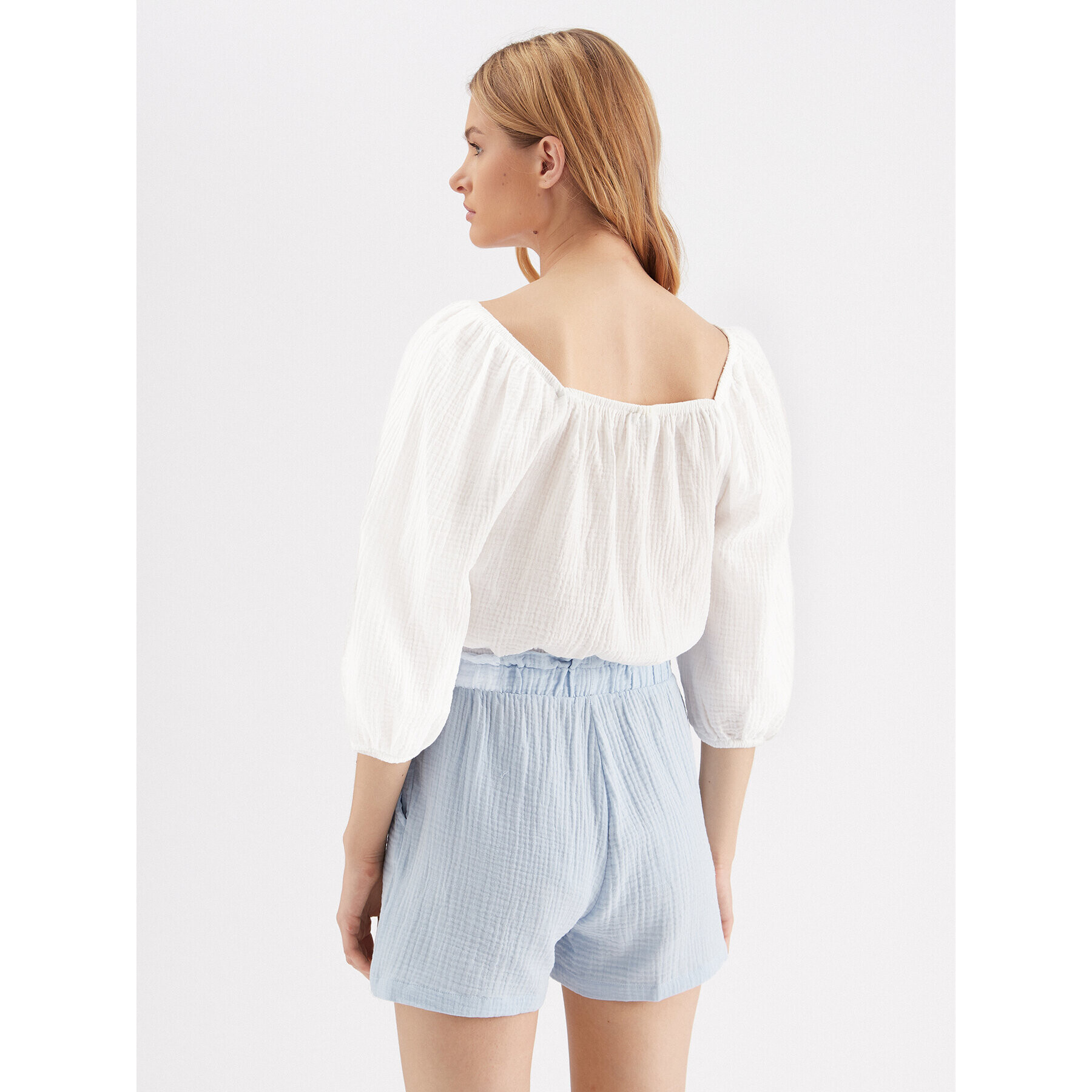 JDY Bluză 15288358 Alb Cropped Fit - Pled.ro