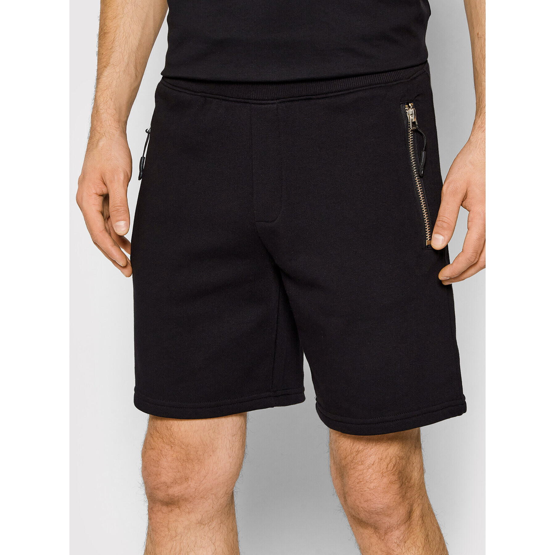 John Richmond Pantaloni scurți sport Ebbe UMP22067BE Negru Regular Fit - Pled.ro