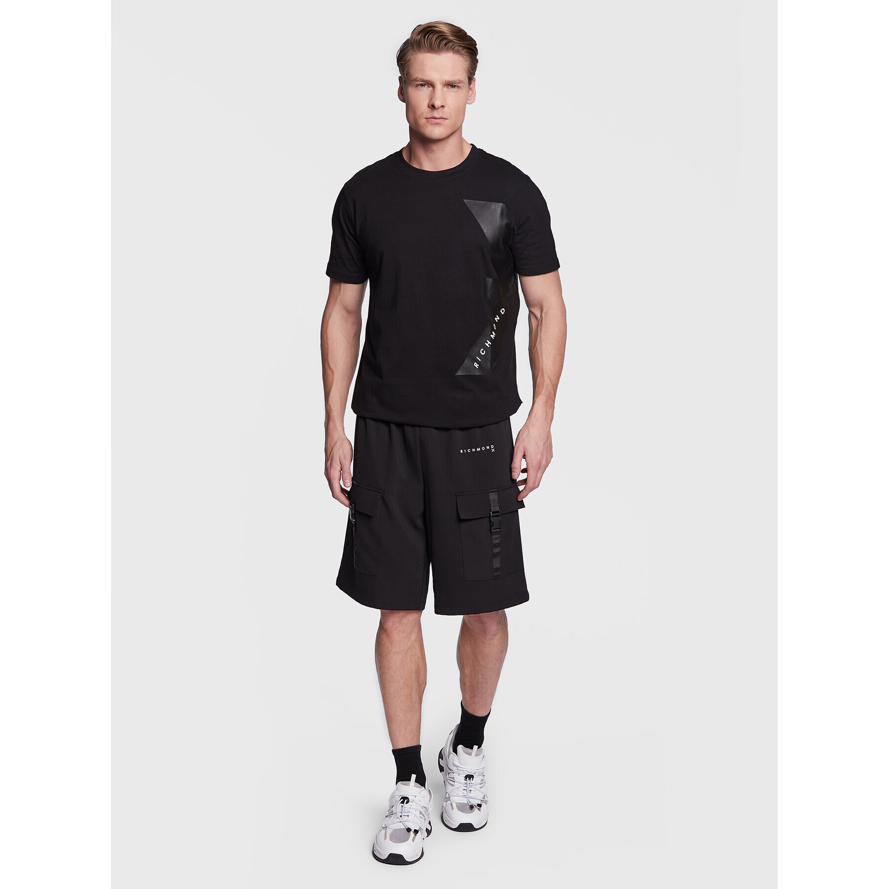 John Richmond Tricou UMP23159TS Negru Regular Fit - Pled.ro