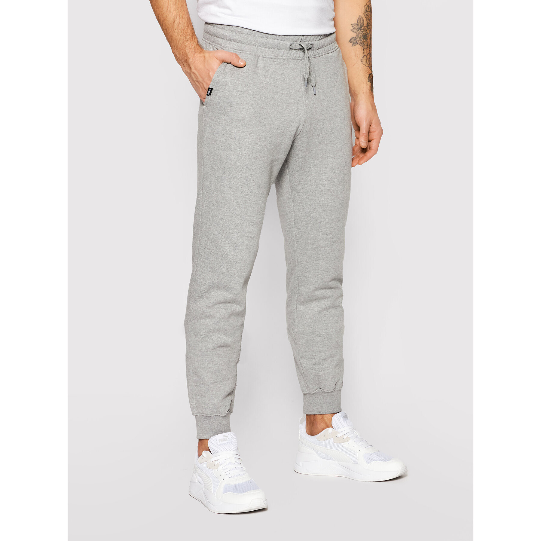 Joma Pantaloni trening Urban Street 102477.280 Gri Regular Fit - Pled.ro