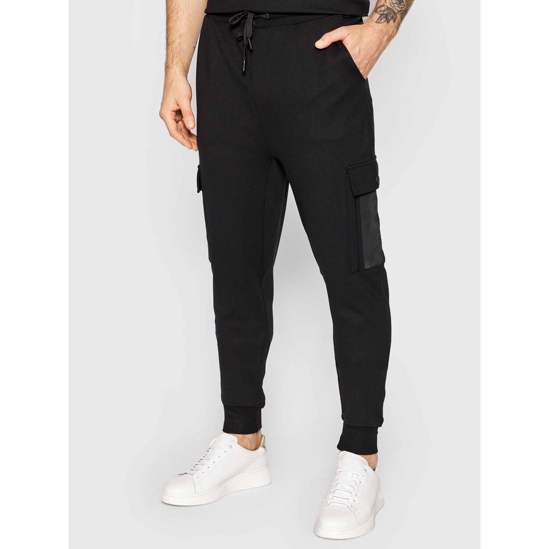 JOOP! Pantaloni trening 17 J222J021 30030901 Negru Regular Fit - Pled.ro