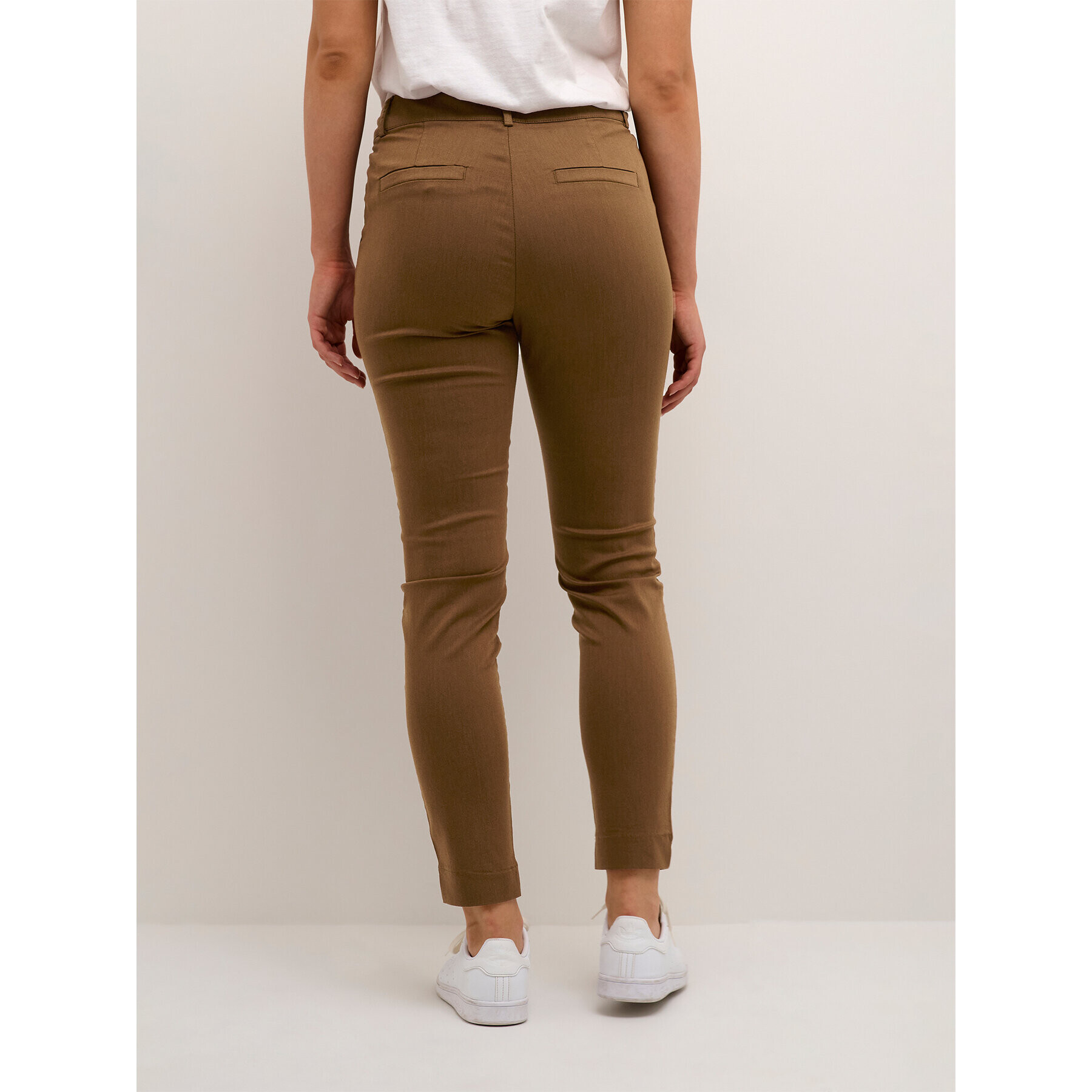 Kaffe Pantaloni chino Lea 10505191 Maro Regular Fit - Pled.ro