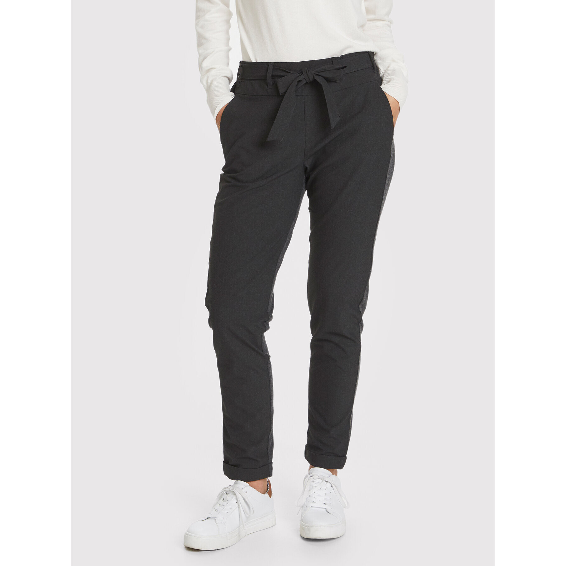 Kaffe Pantaloni din material Jillian 10501516 Gri Regular Fit - Pled.ro