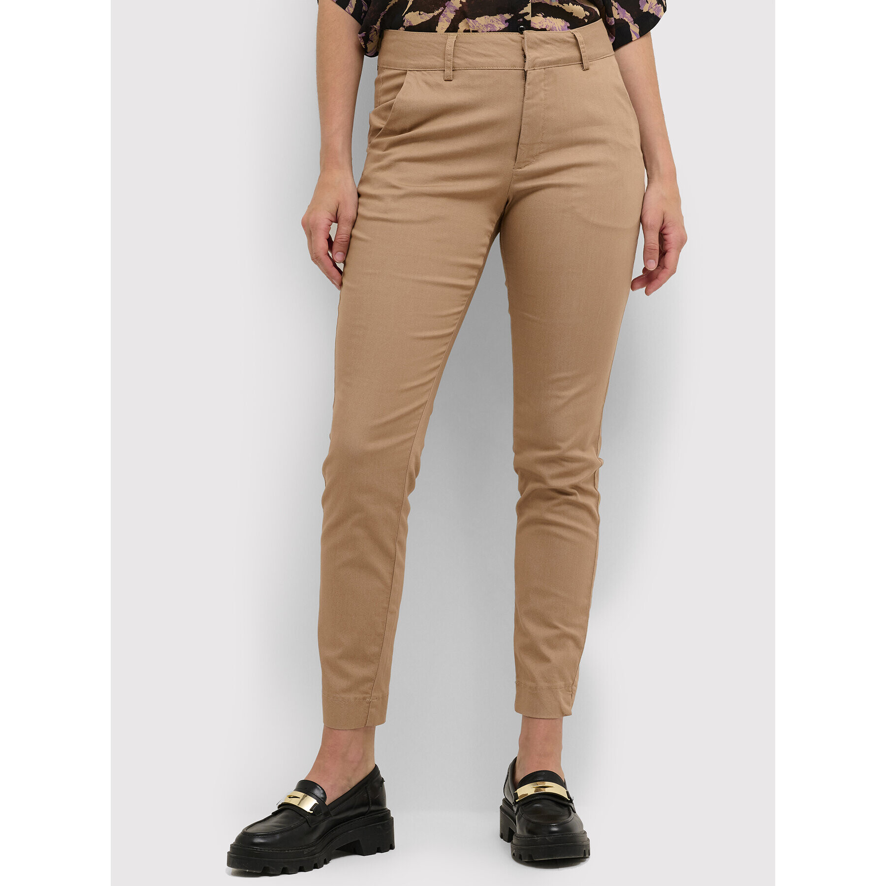 Kaffe Pantaloni din material Mette 10506121 Maro Regular Fit - Pled.ro