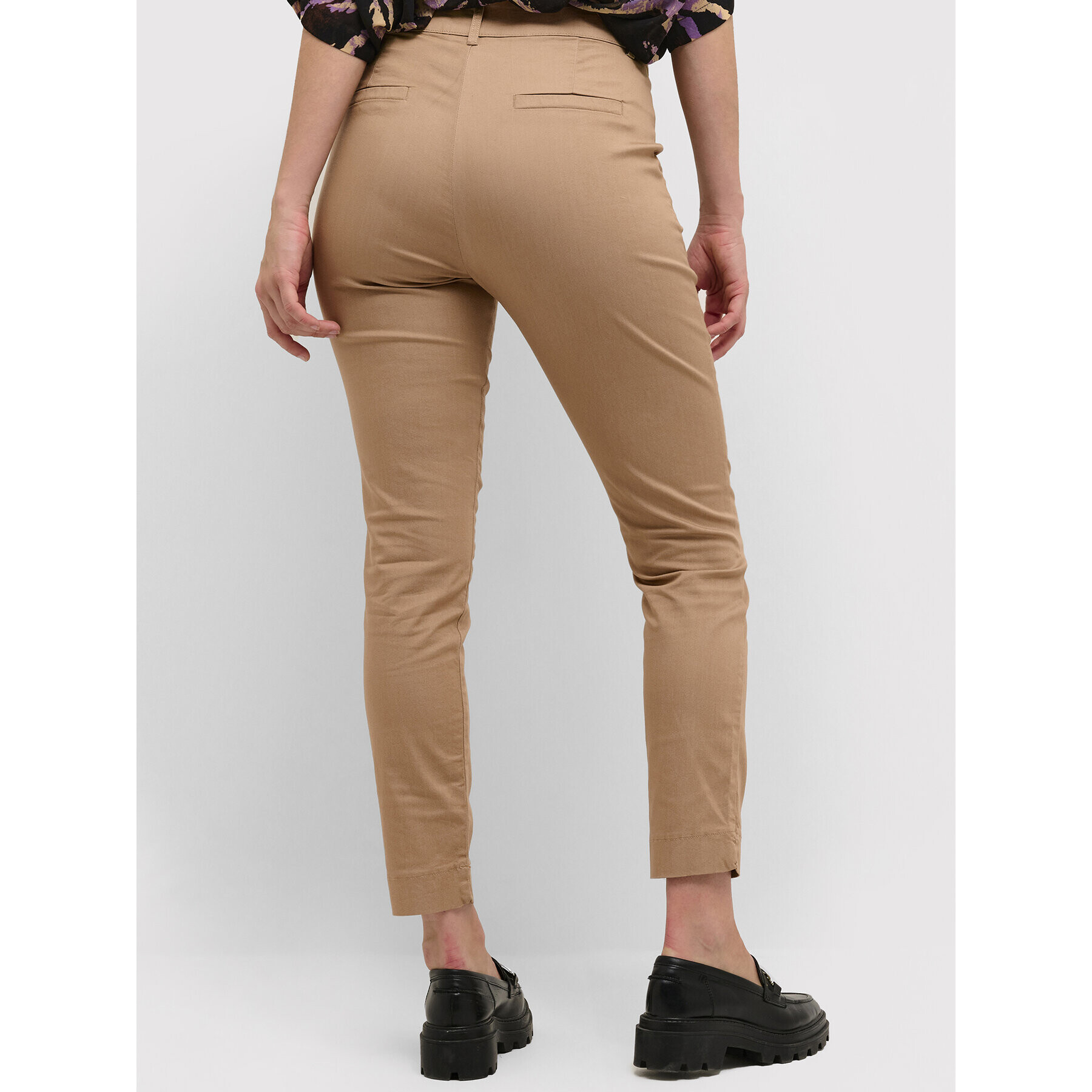 Kaffe Pantaloni din material Mette 10506121 Maro Regular Fit - Pled.ro