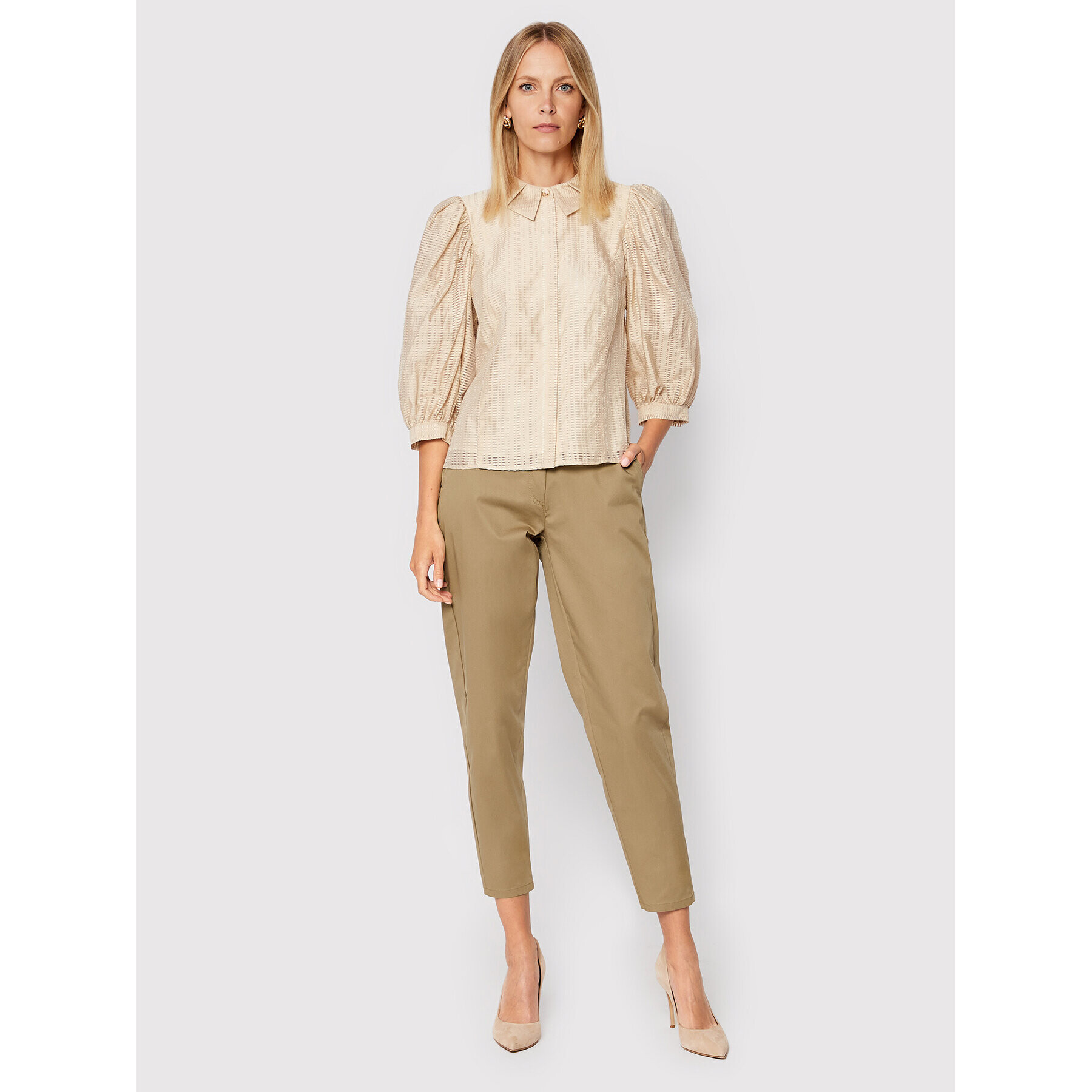 Karen by Simonsen Pantaloni din material Dafina 10103971 Maro Regular Fit - Pled.ro