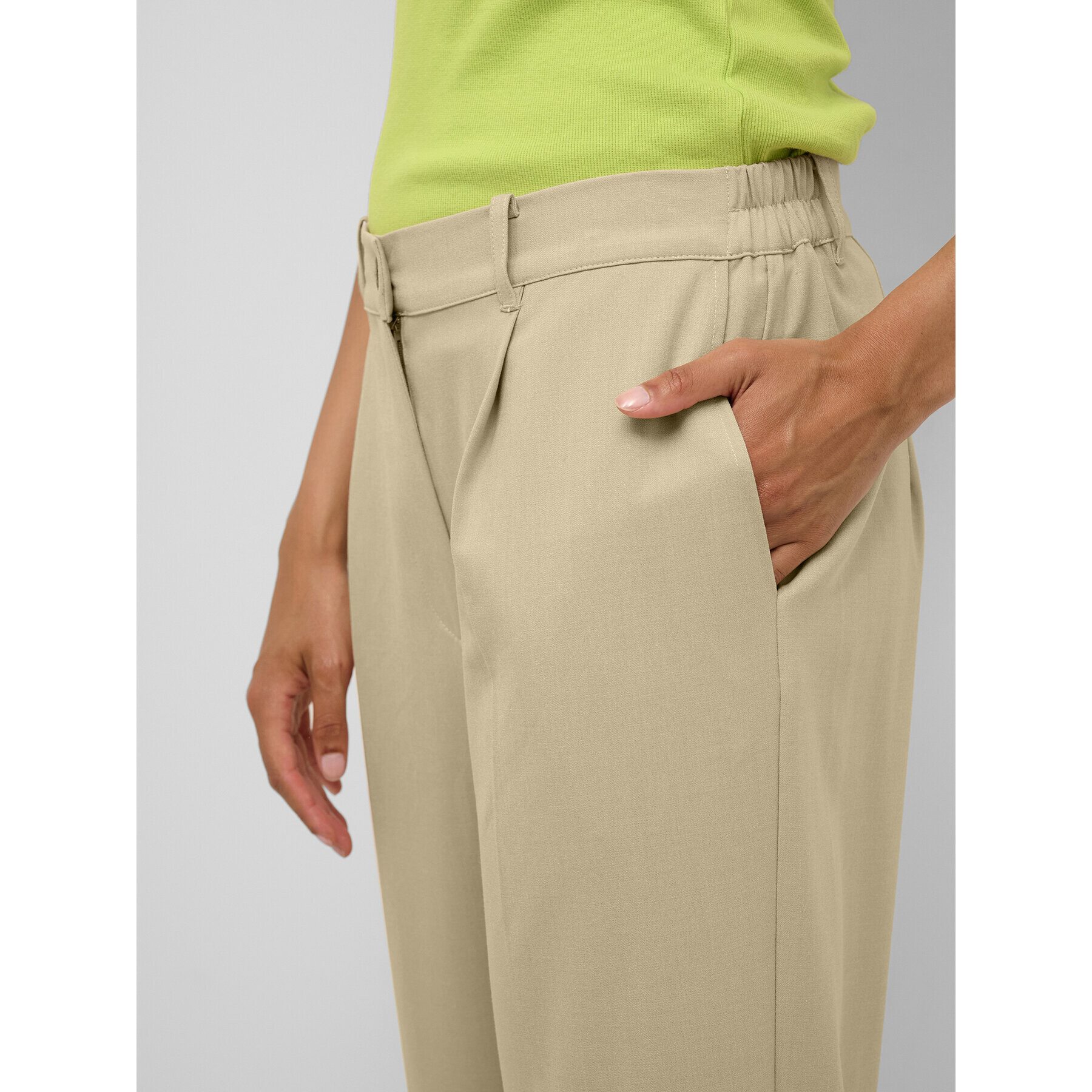 Karen by Simonsen Pantaloni din material Hirstal 10104332 Bej Classic Fit - Pled.ro