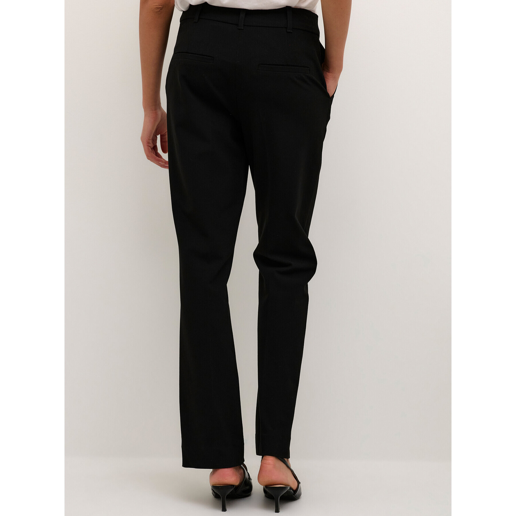 Karen by Simonsen Pantaloni din material Kristelkb 10104603 Negru Classic Fit - Pled.ro