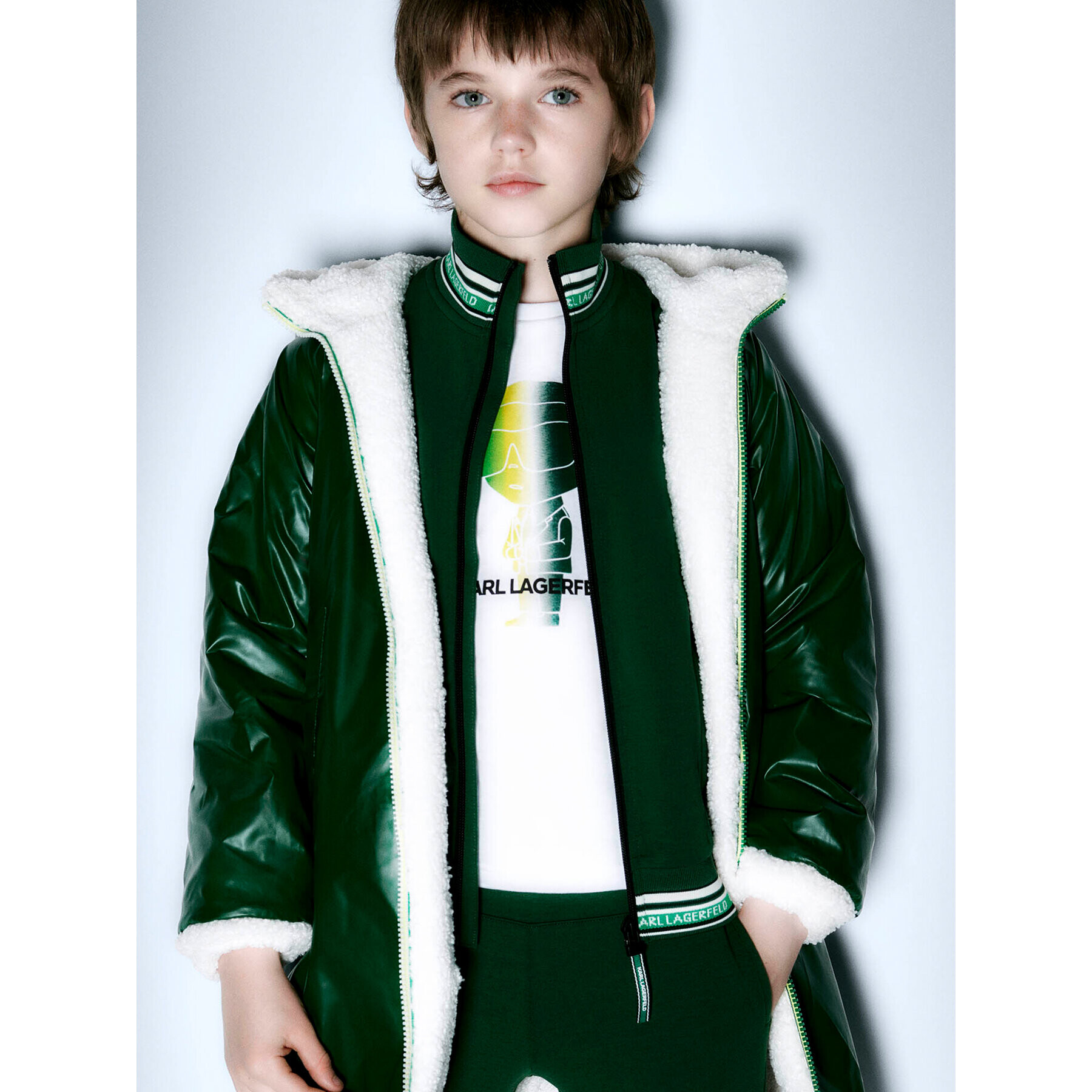 Karl Lagerfeld Kids Bluză Z25436 S Verde Regular Fit - Pled.ro