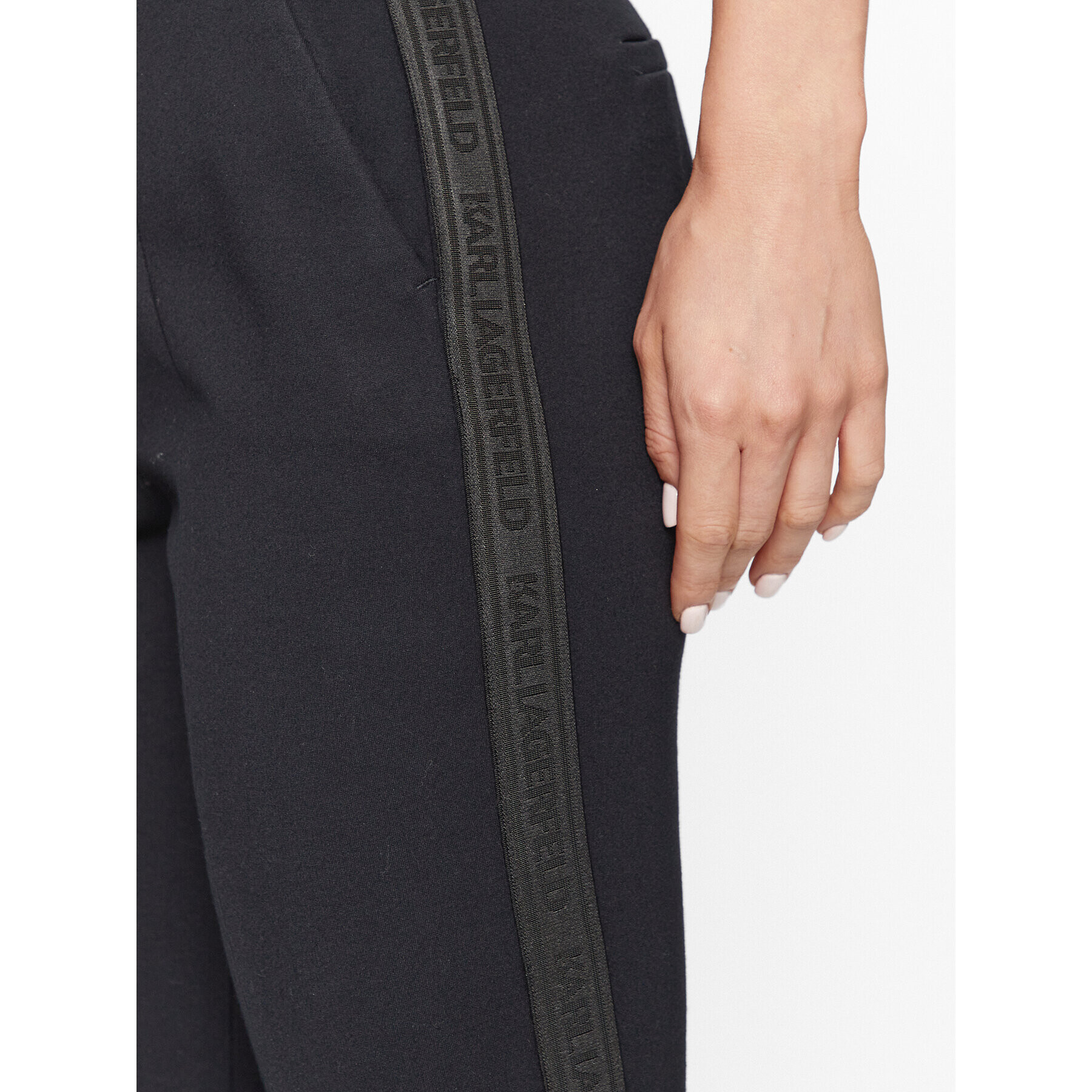 KARL LAGERFELD Pantaloni din material Jacquard Punto 235W1000 Negru Regular Fit - Pled.ro