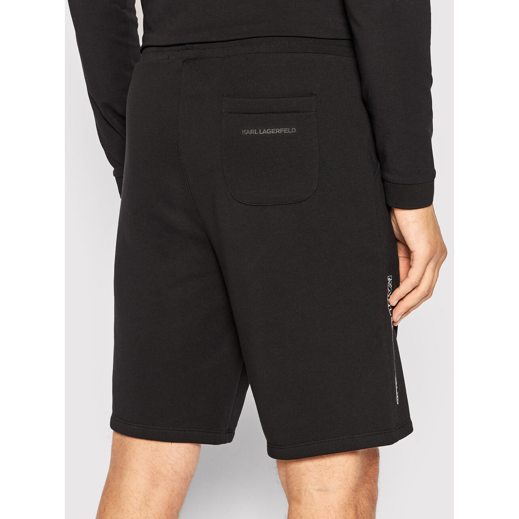 KARL LAGERFELD Pantaloni scurți sport 705405 523900 Negru Regular Fit - Pled.ro