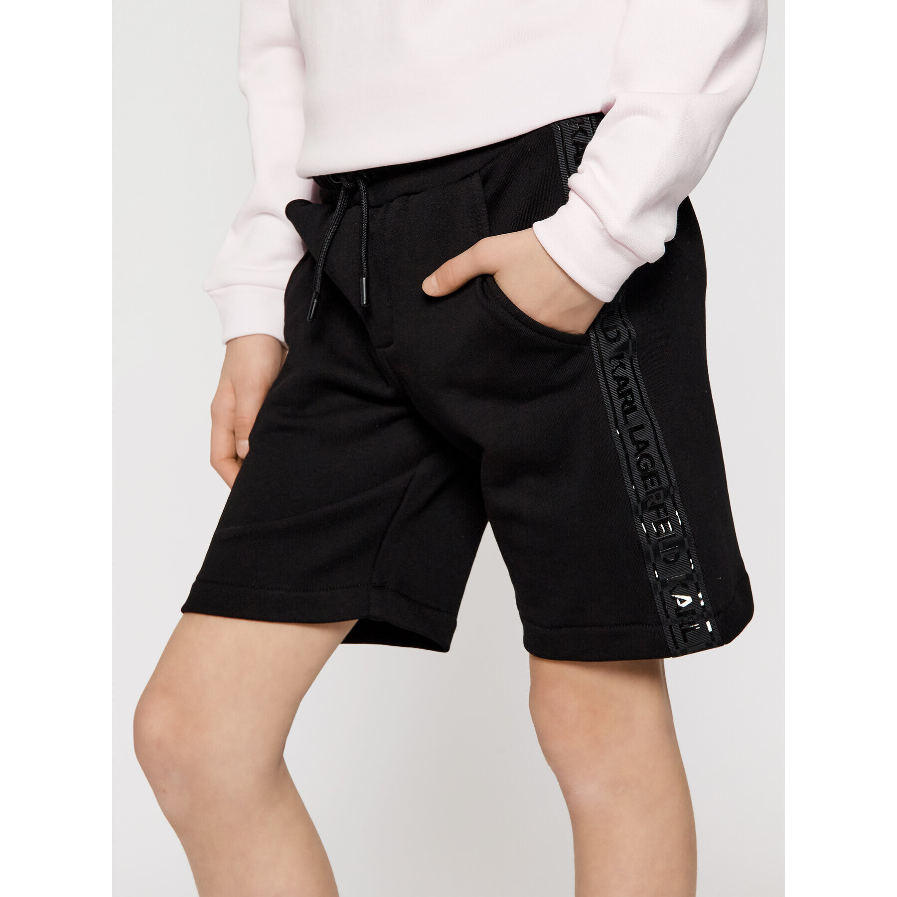 KARL LAGERFELD Pantaloni scurți sport Z24109 S Negru Regular Fit - Pled.ro