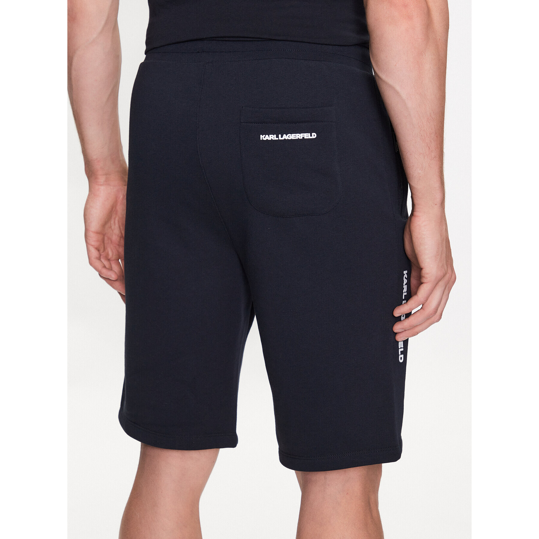 KARL LAGERFELD Pantaloni scurți sport 705046 532900 Bleumarin Regular Fit - Pled.ro