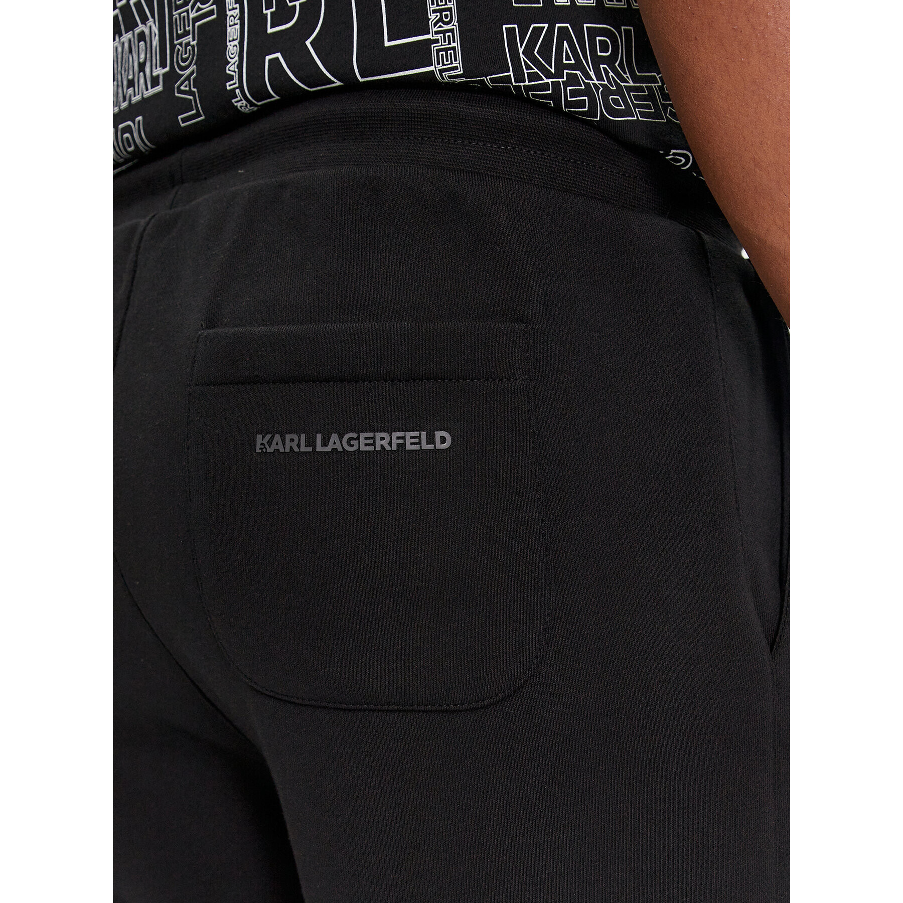 KARL LAGERFELD Pantaloni scurți sport 705403 541900 Negru Regular Fit - Pled.ro