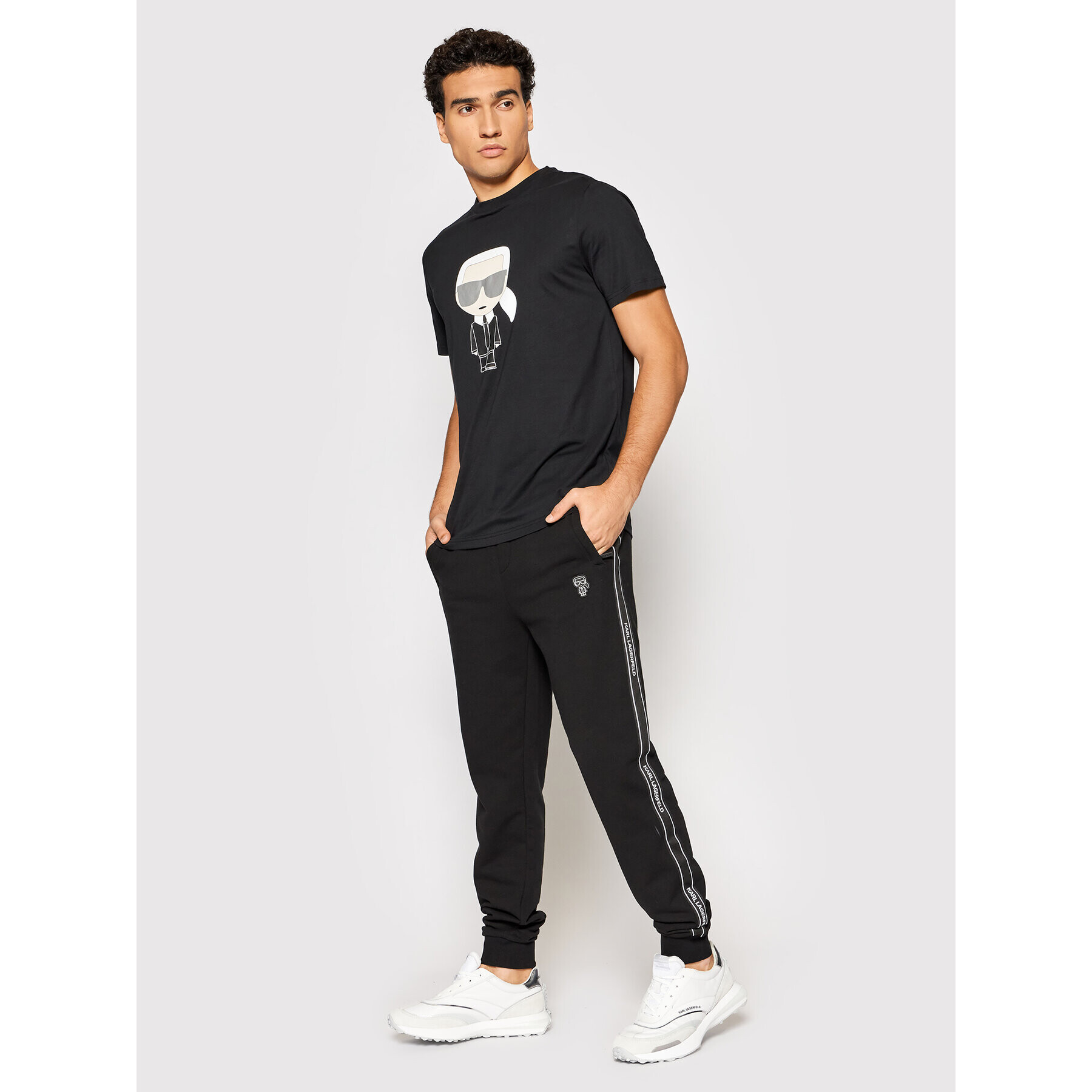 KARL LAGERFELD Pantaloni trening 705028 512910 Negru Regular Fit - Pled.ro