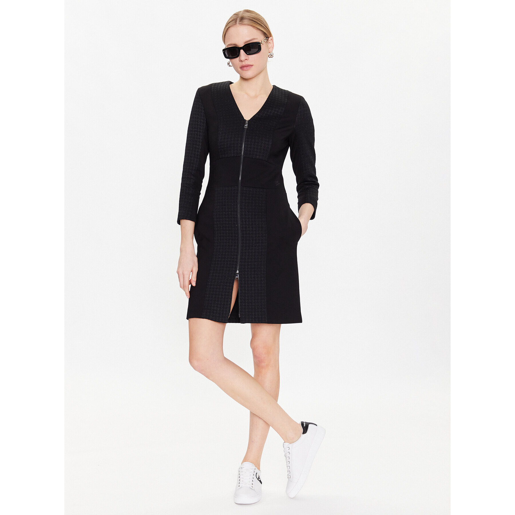 KARL LAGERFELD Rochie tricotată Premium Punto 226W1300 Negru Regular Fit - Pled.ro