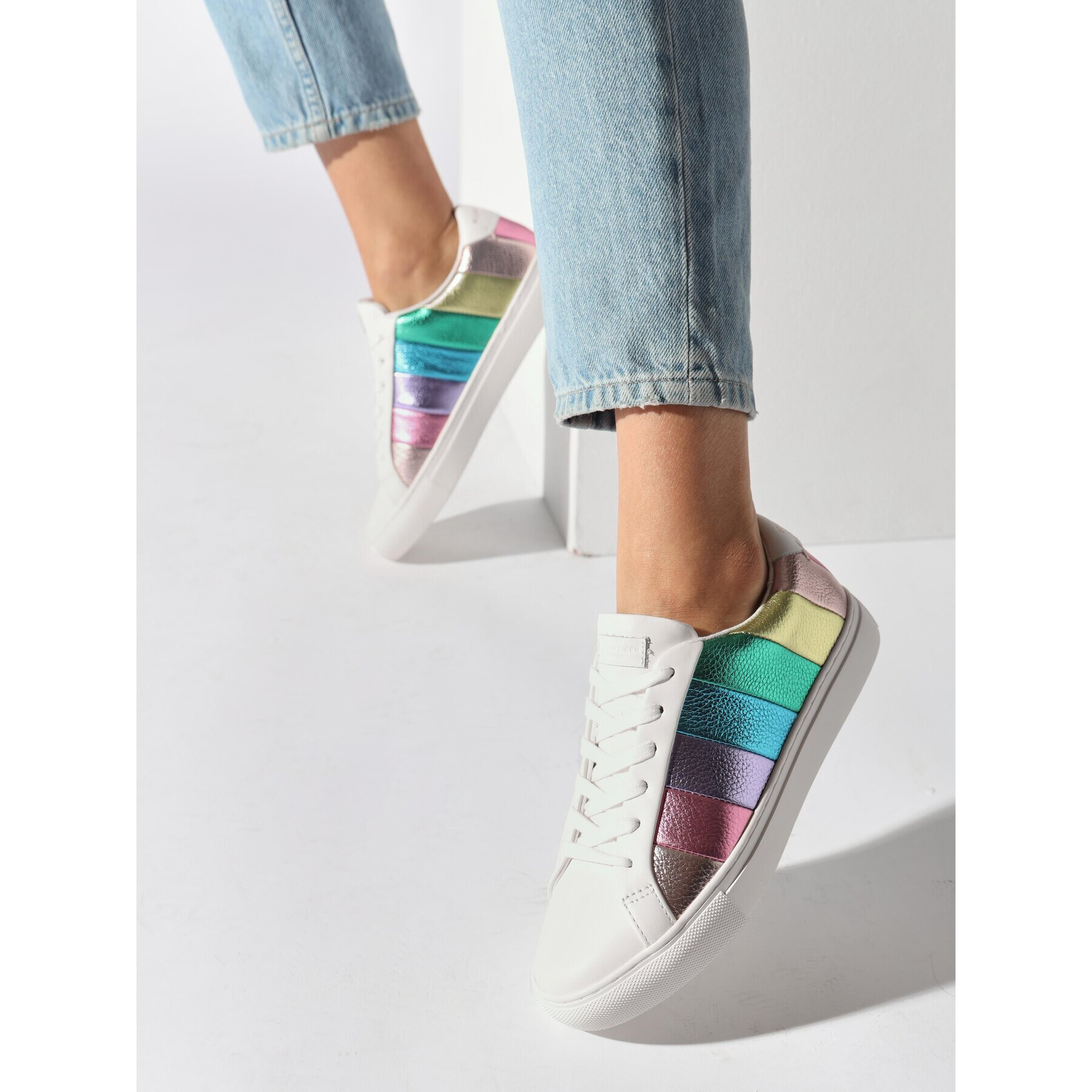 Kurt Geiger Sneakers Lane Stripe 9819865109 Alb - Pled.ro