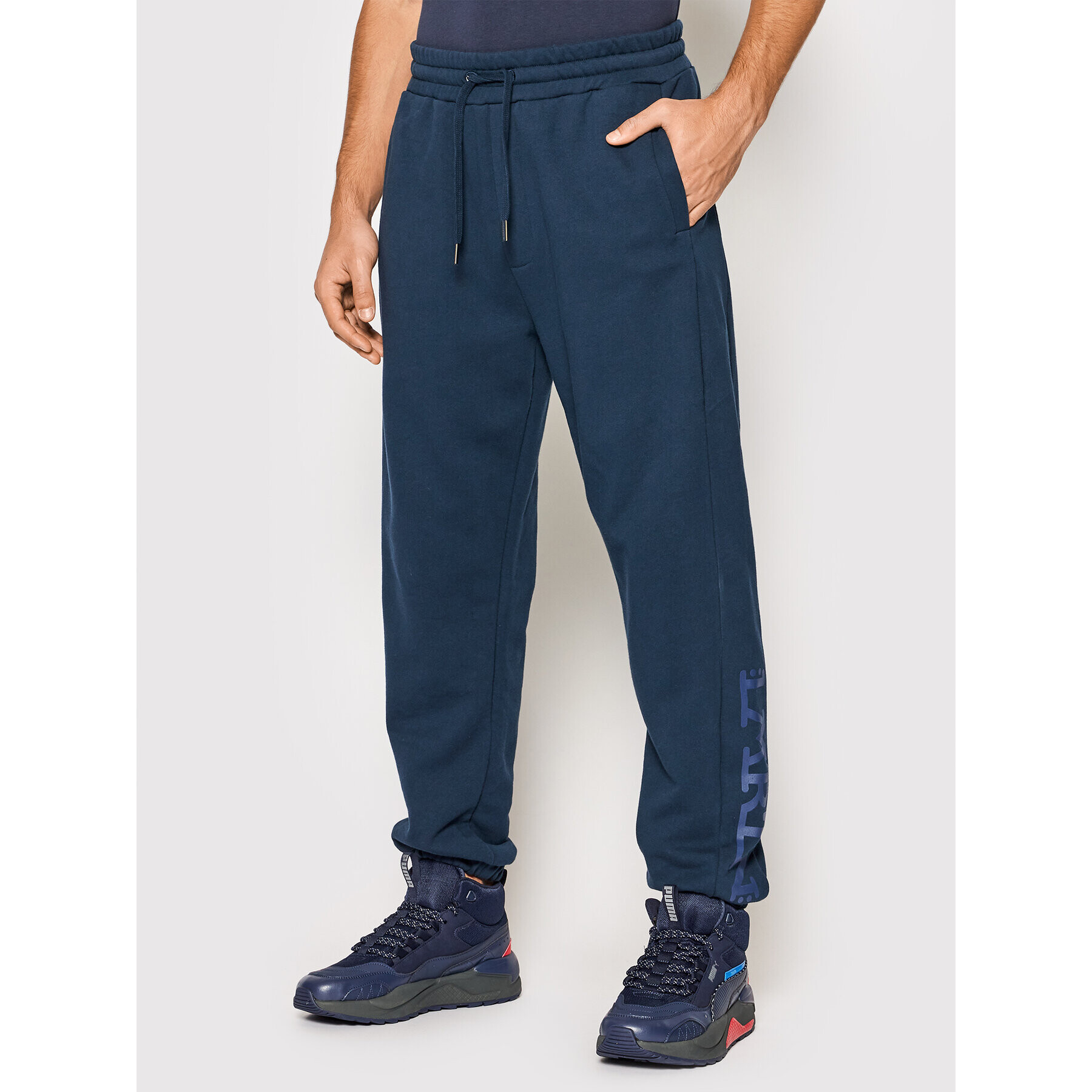 La Martina Pantaloni trening SMT301 FP529 Bleumarin Regular Fit - Pled.ro