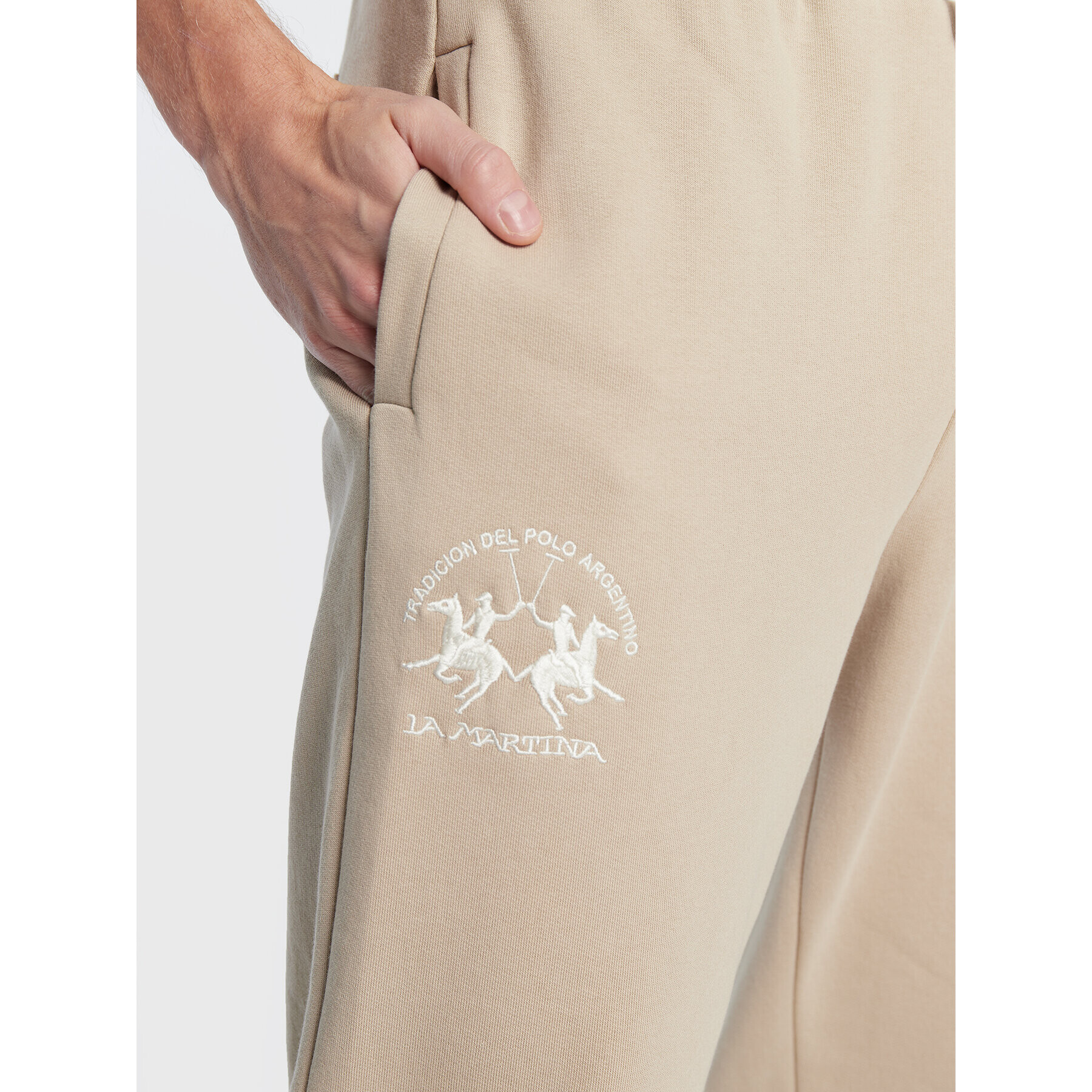 La Martina Pantaloni trening UMT600 FP529 Bej Comfort Fit - Pled.ro