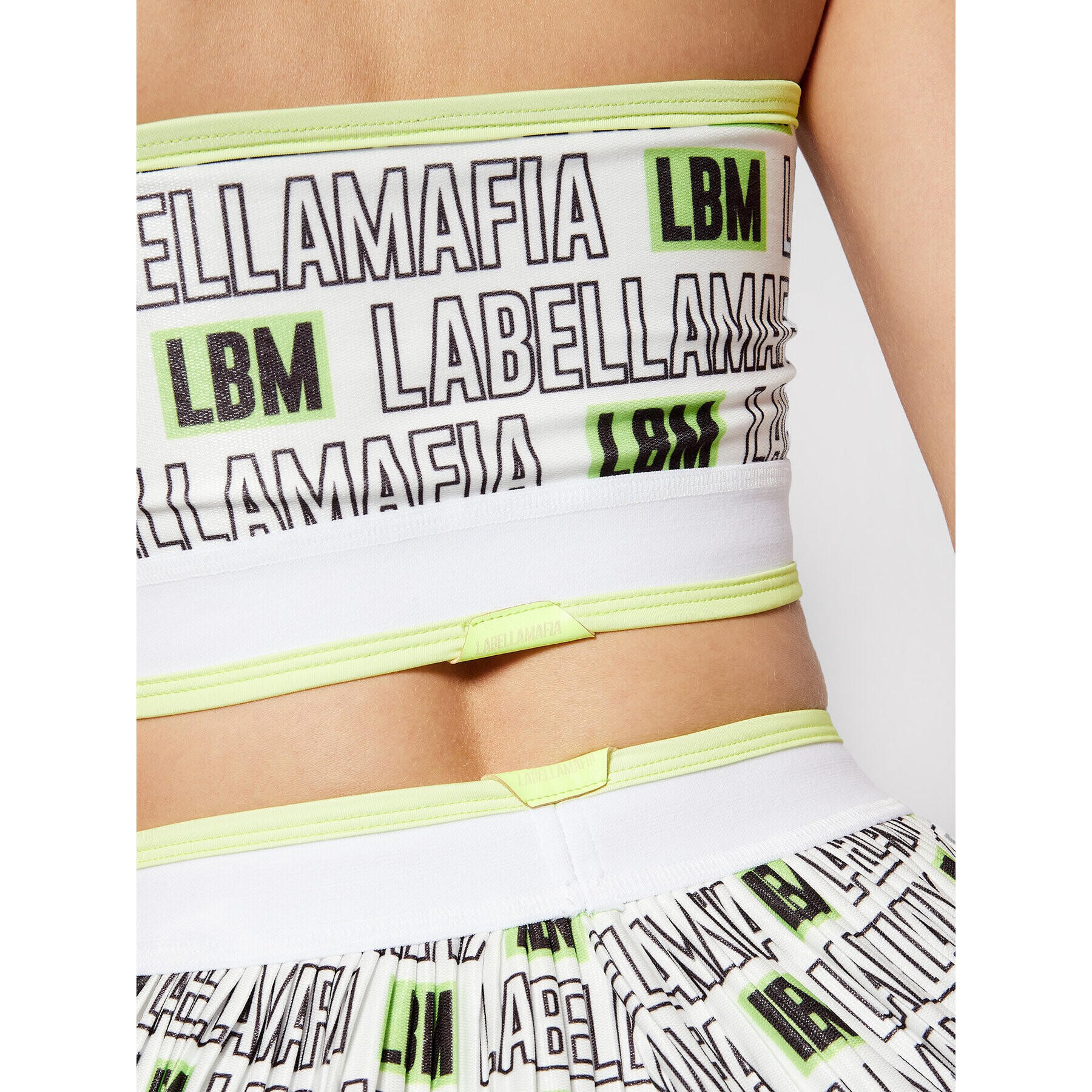 LaBellaMafia Compleu top și pantaloni scurți din material textil 21280 Alb Regular Fit - Pled.ro