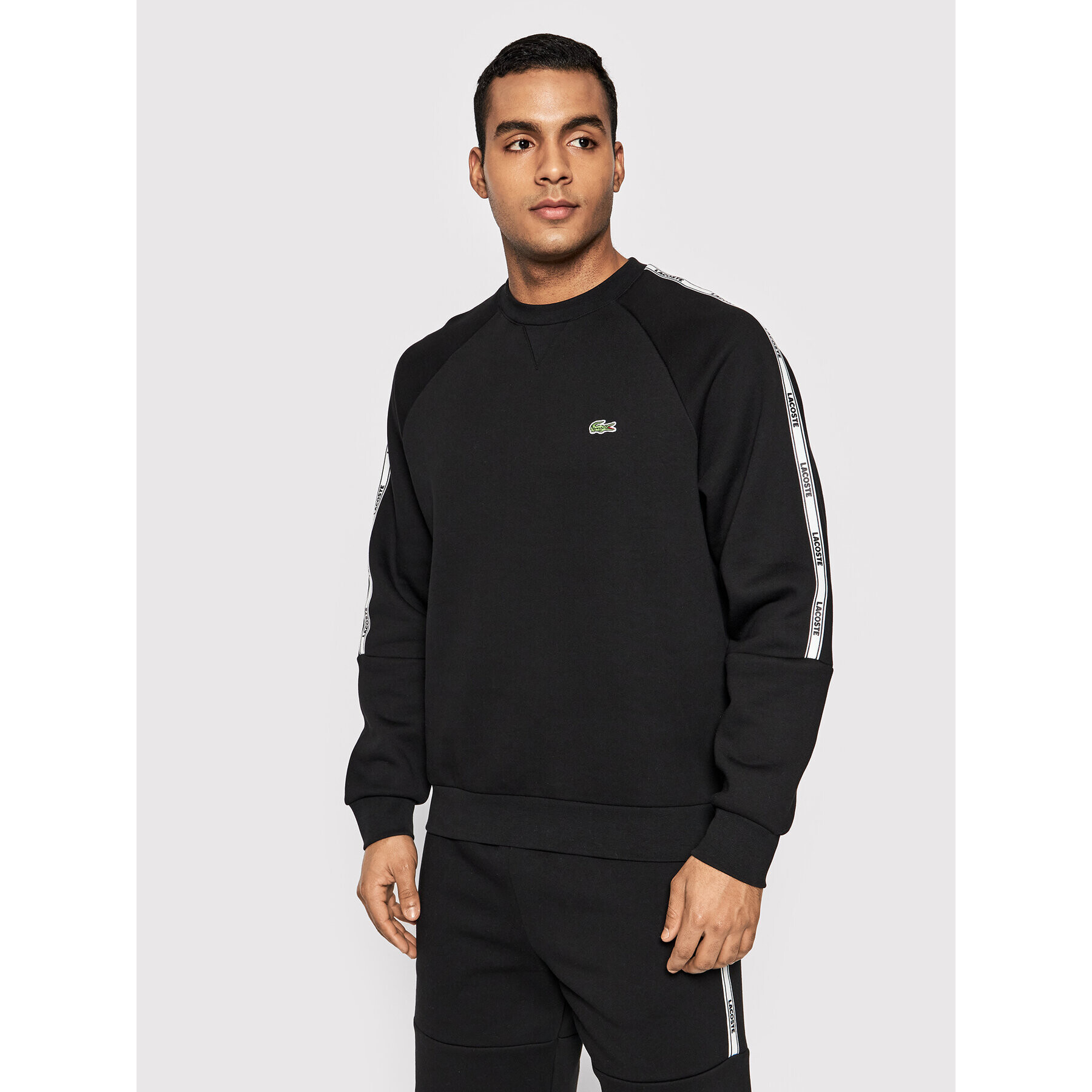 Lacoste Bluză SH1213 Negru Relaxed Fit - Pled.ro