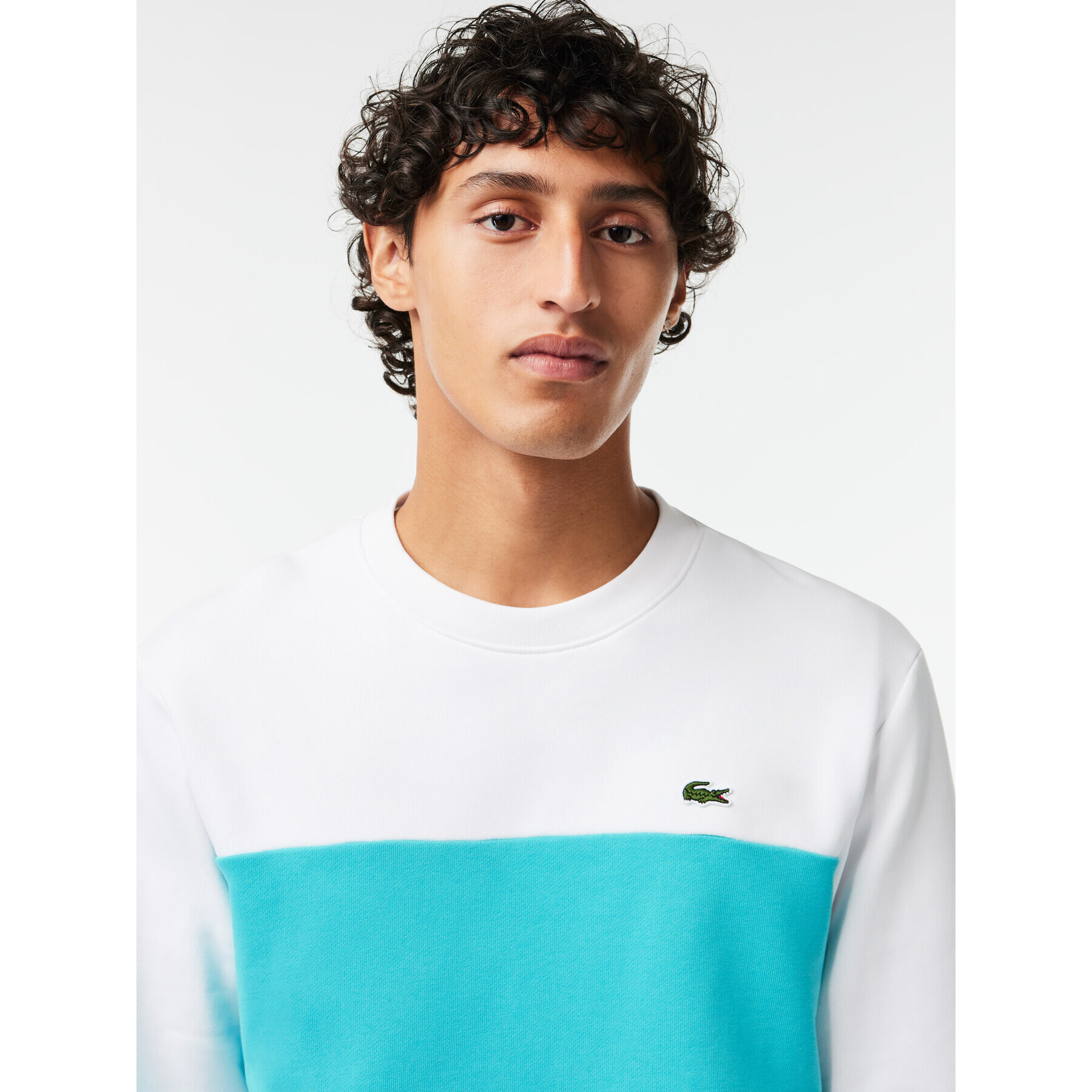 Lacoste Bluză SH1433 Alb Classic Fit - Pled.ro