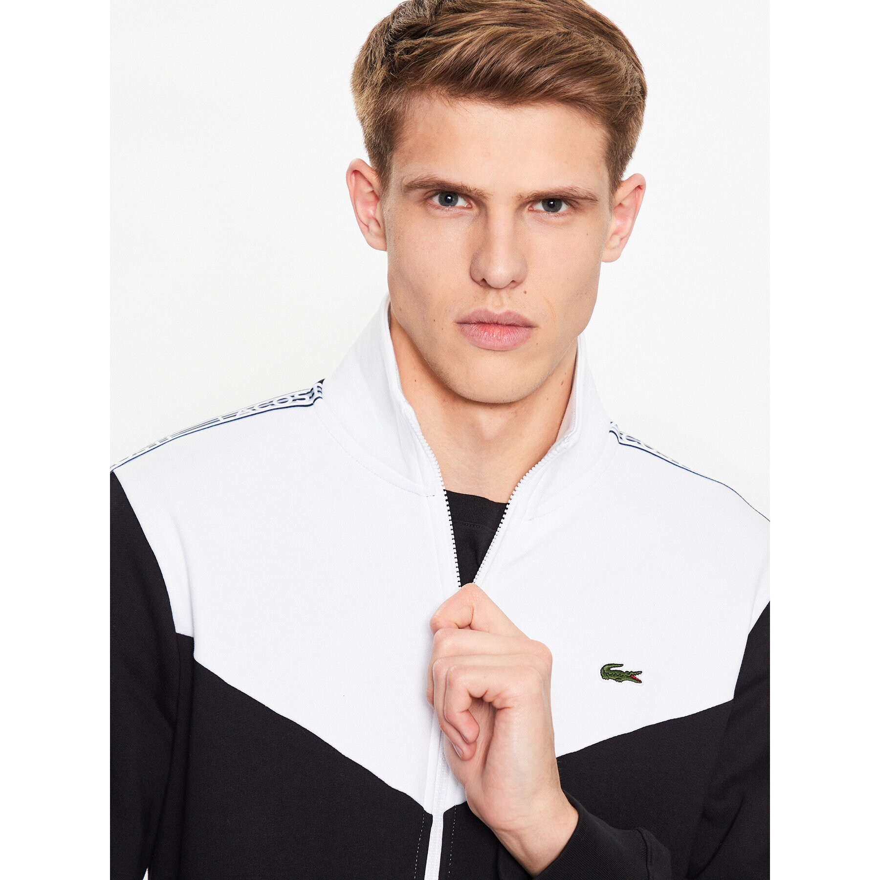 Lacoste Bluză SH5808 Negru Regular Fit - Pled.ro