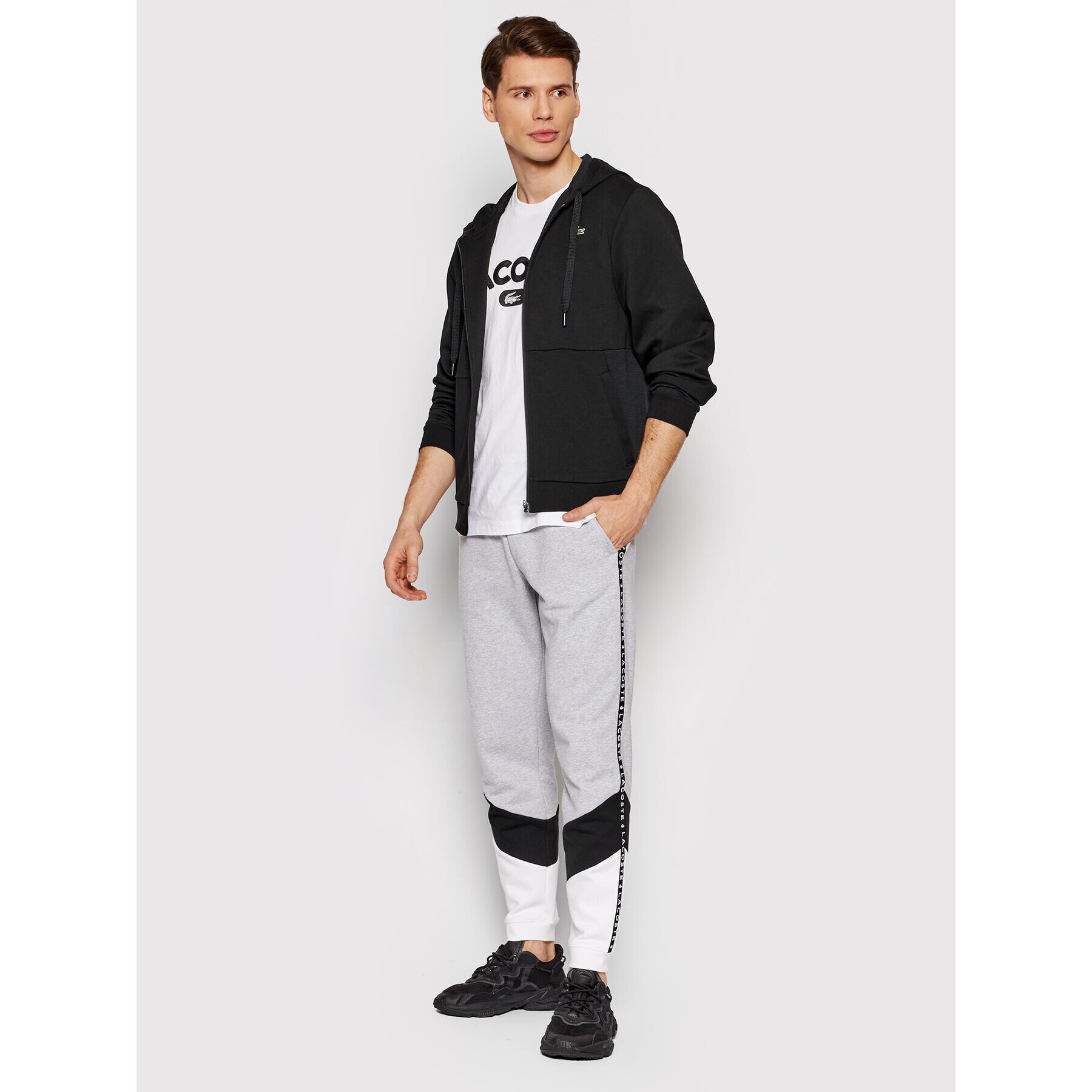 Lacoste Bluză SH9676 Negru Regular Fit - Pled.ro