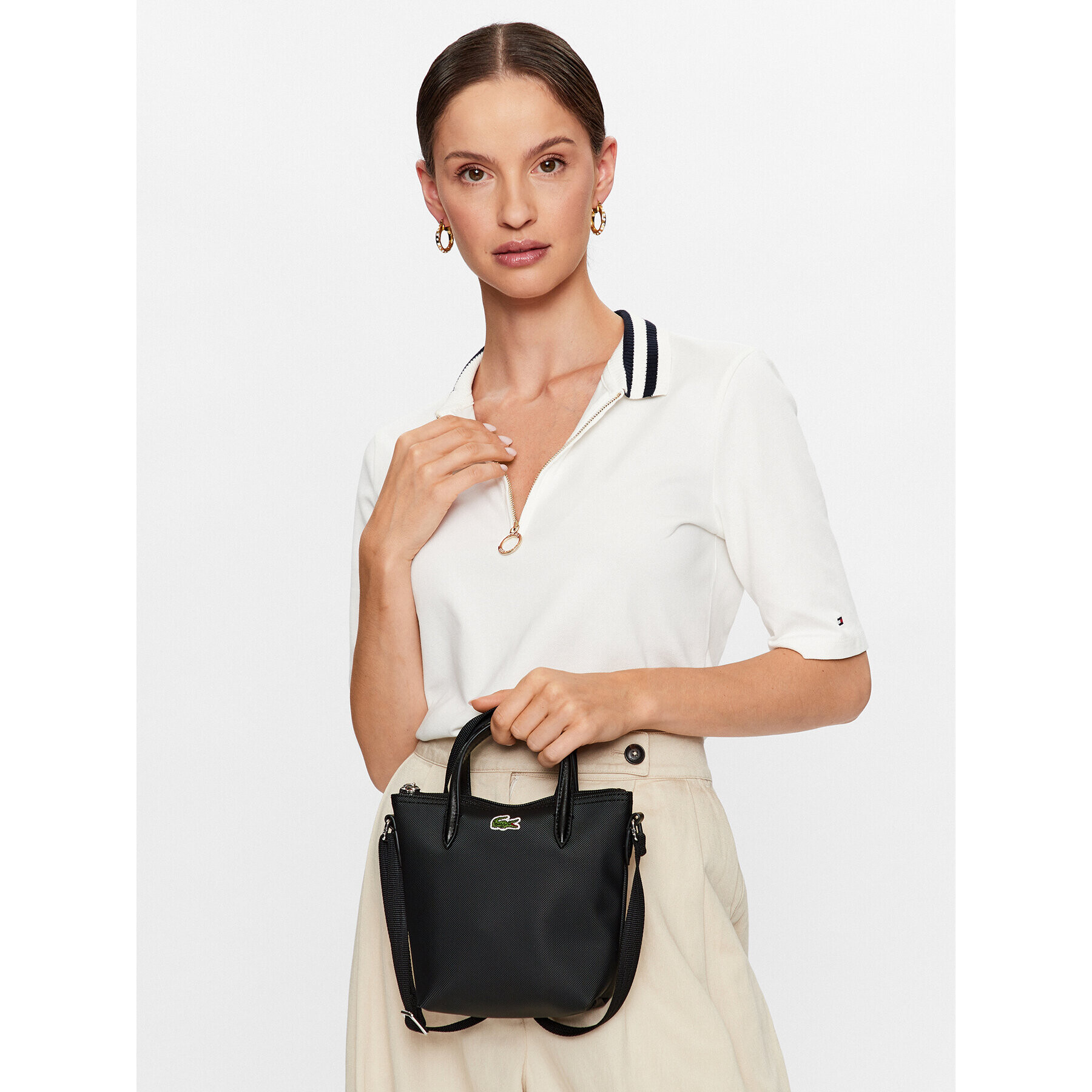 Lacoste Geantă Xs Shopping Cross Bag NF2609PO Negru - Pled.ro