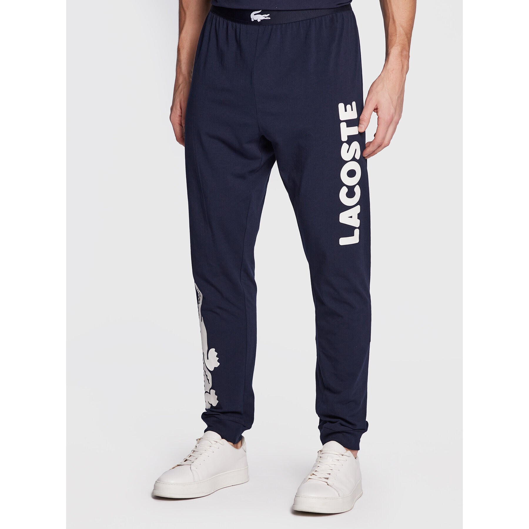 Lacoste Pantaloni pijama 3H5462 Bleumarin Regular Fit - Pled.ro