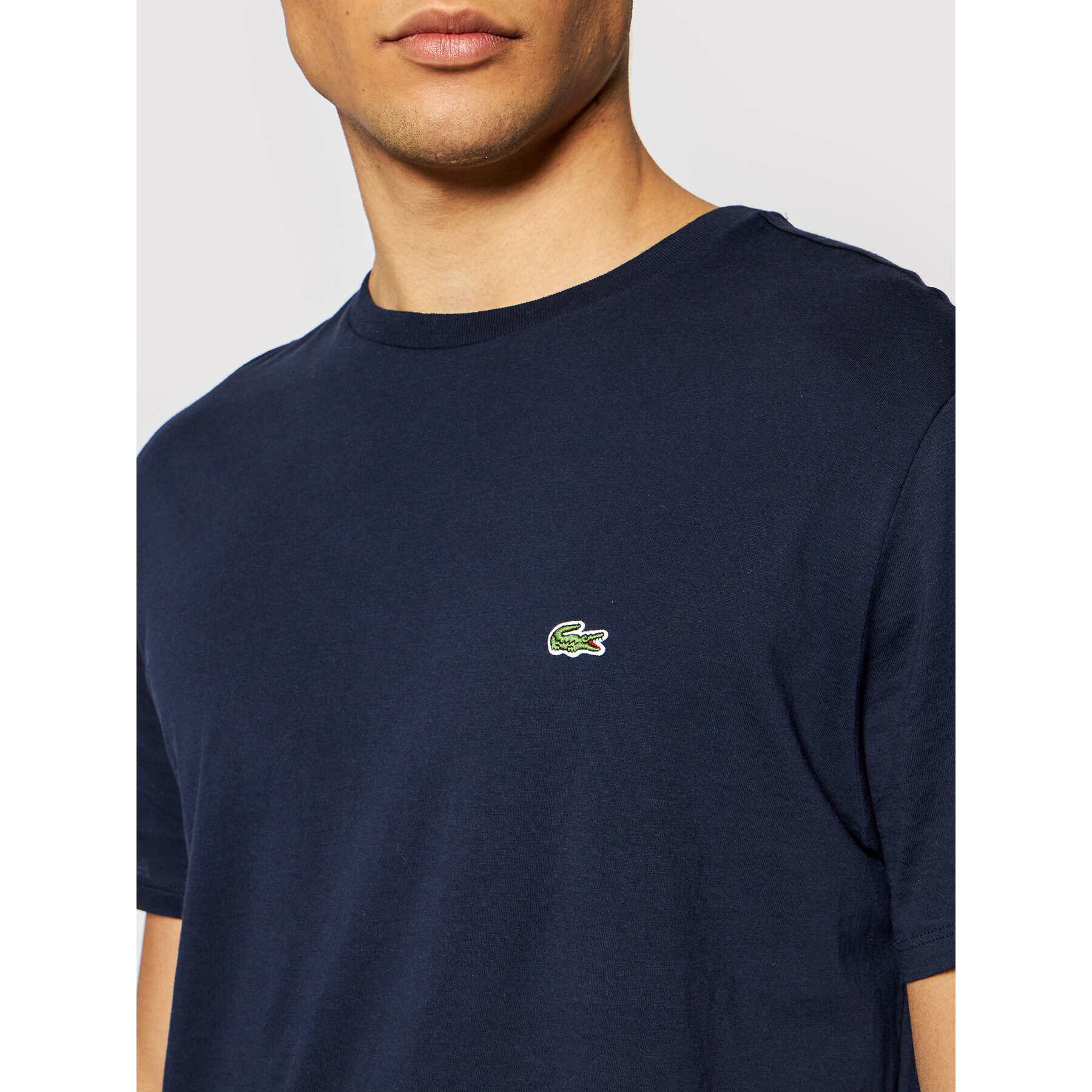 Lacoste Tricou TH6709 Bleumarin Regular Fit - Pled.ro