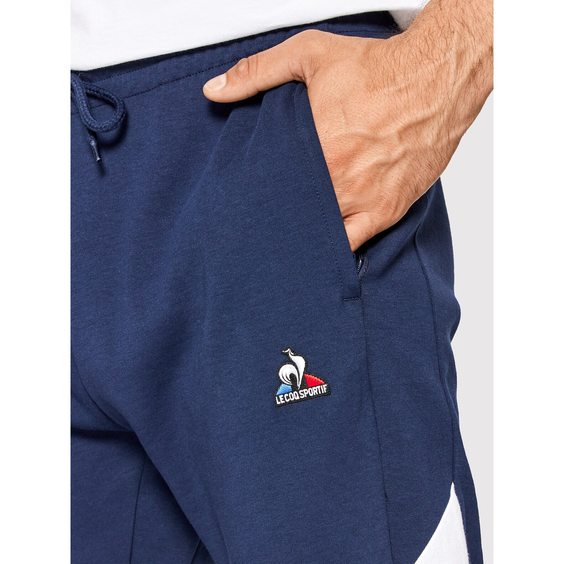 Le Coq Sportif Pantaloni trening 2210531 Bleumarin Regular Fit - Pled.ro