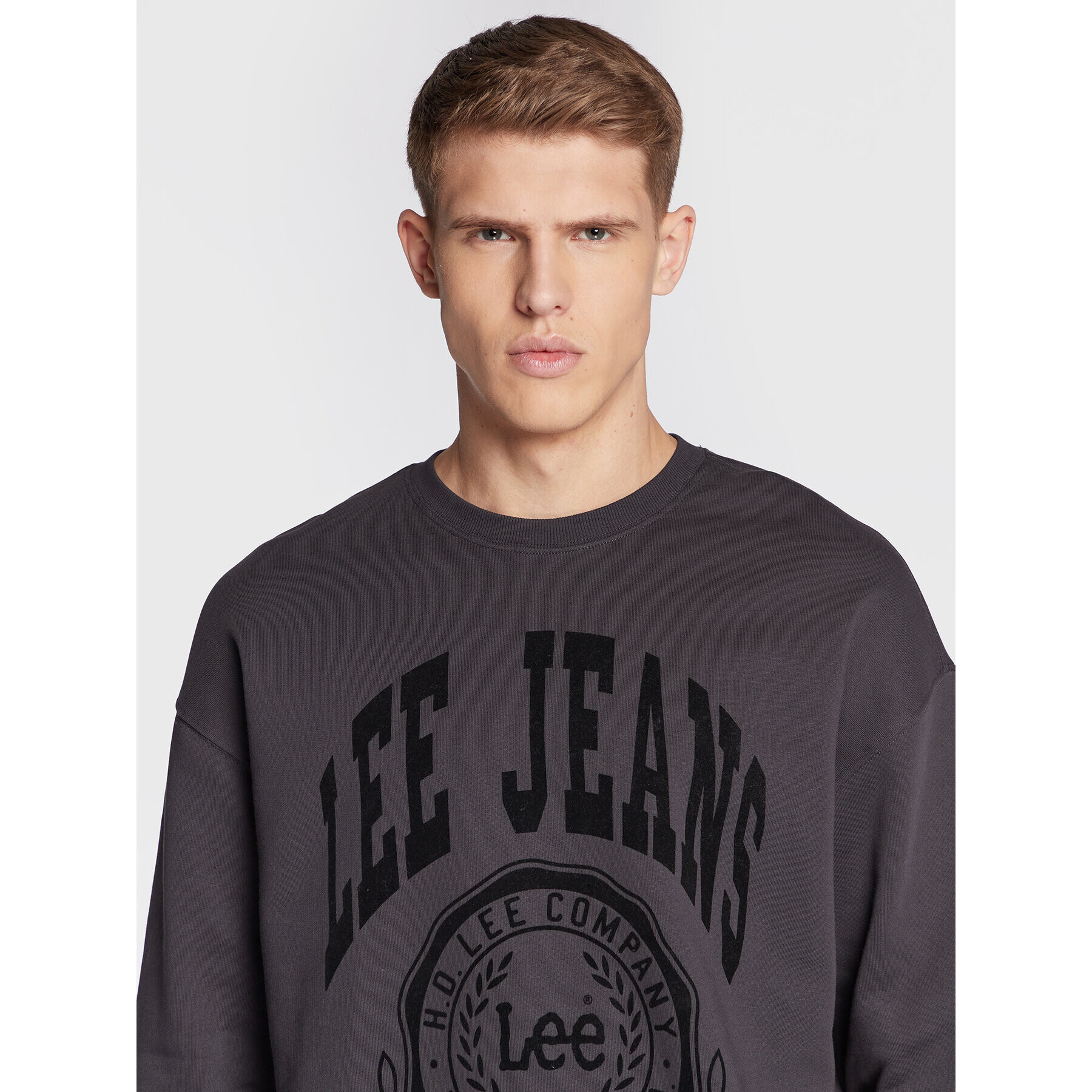 Lee Bluză Crew Seasonal L84KRYON 112322639 Negru Relaxed Fit - Pled.ro