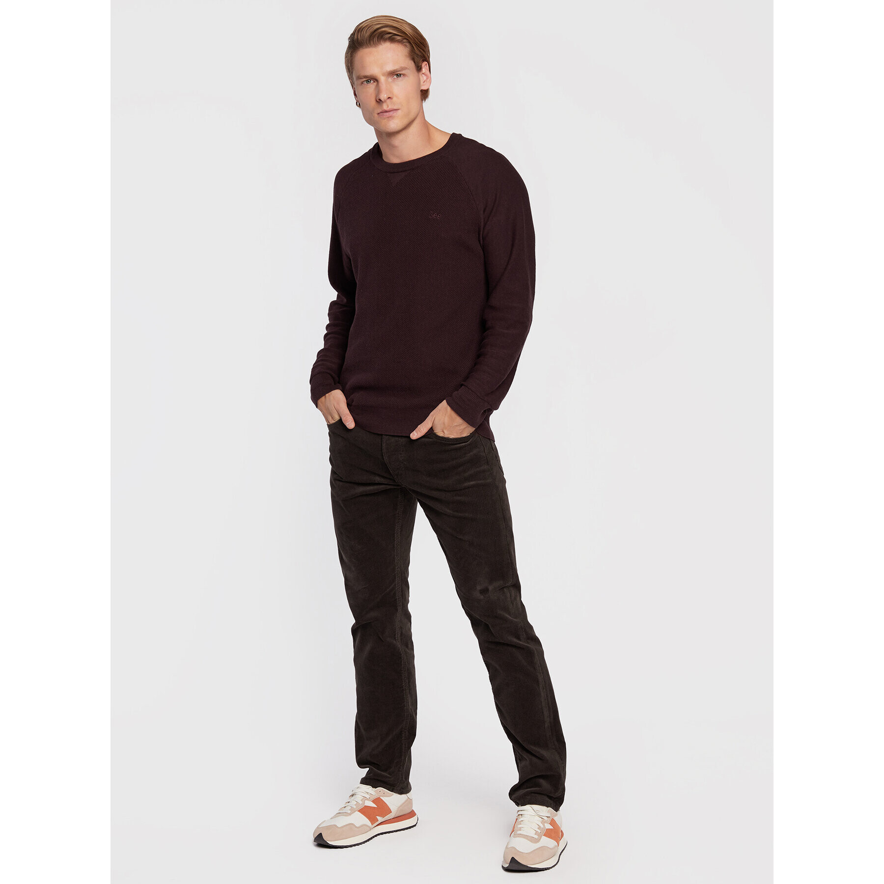 Lee Pantaloni din material Daren L707AXFM Maro Regular Fit - Pled.ro