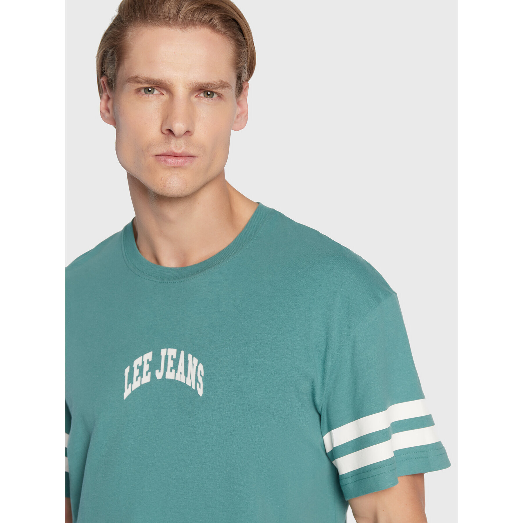 Lee Tricou College L69BFQDO Verde Relaxed Fit - Pled.ro