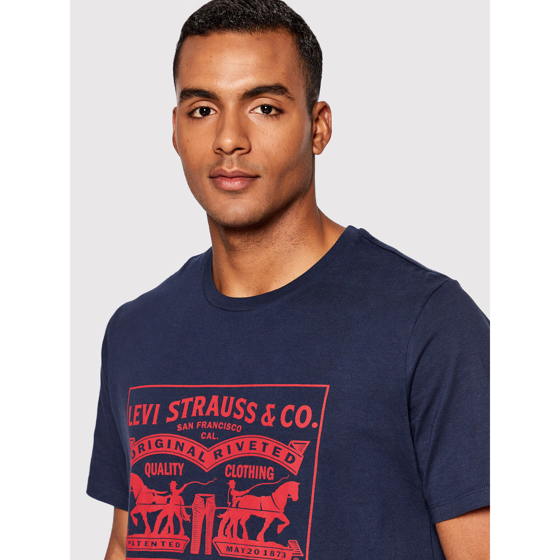 Levi's® Tricou 2-Horse Graphic 22495-0042 Bleumarin Regular Fit - Pled.ro