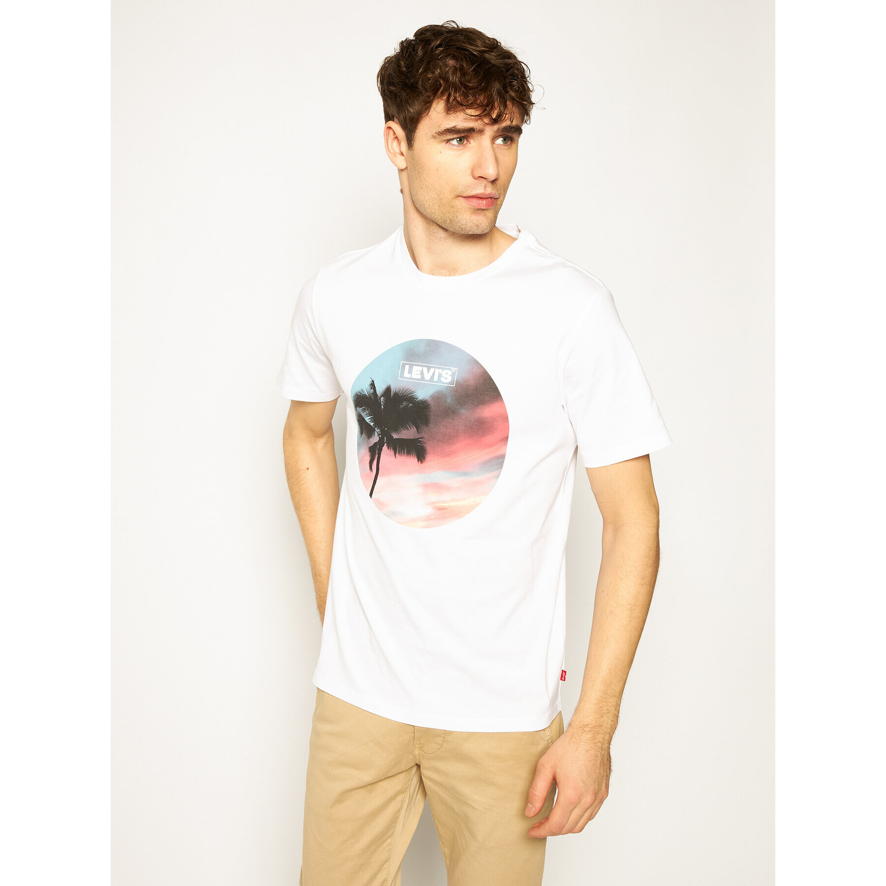 Levi's® Tricou Graphic Tee 22491-0643 Alb Regular Fit - Pled.ro