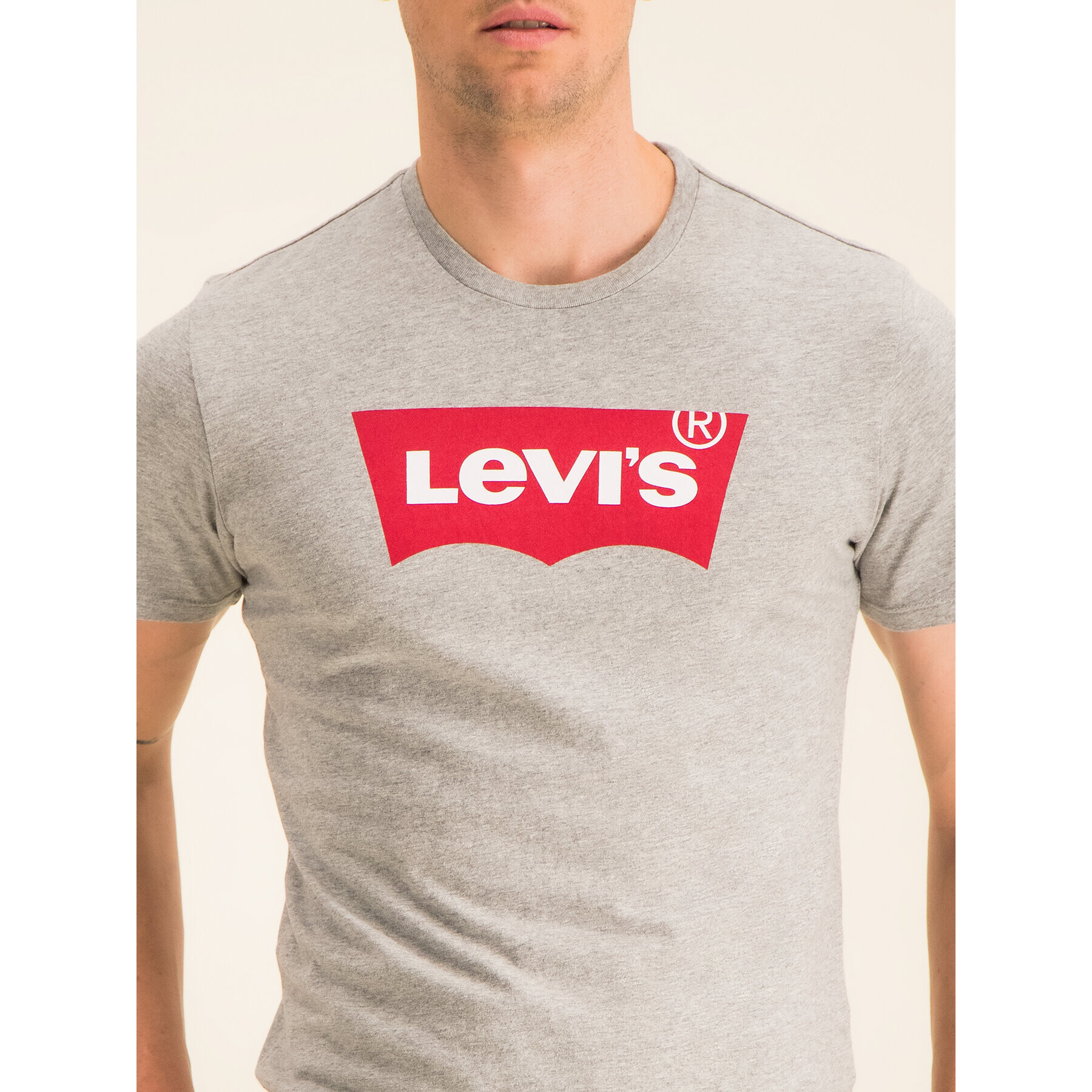 Levi's® Tricou Housemark Tee 17783-0138 Gri Regular Fit - Pled.ro