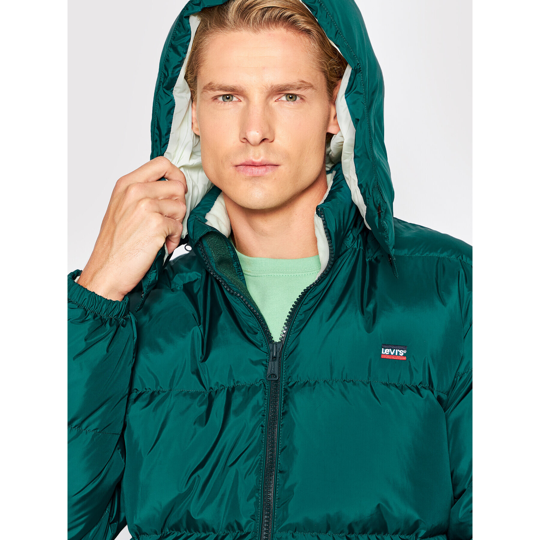 Levi's® Geacă din puf Fillmore 87537-0003 Verde Regular Fit - Pled.ro