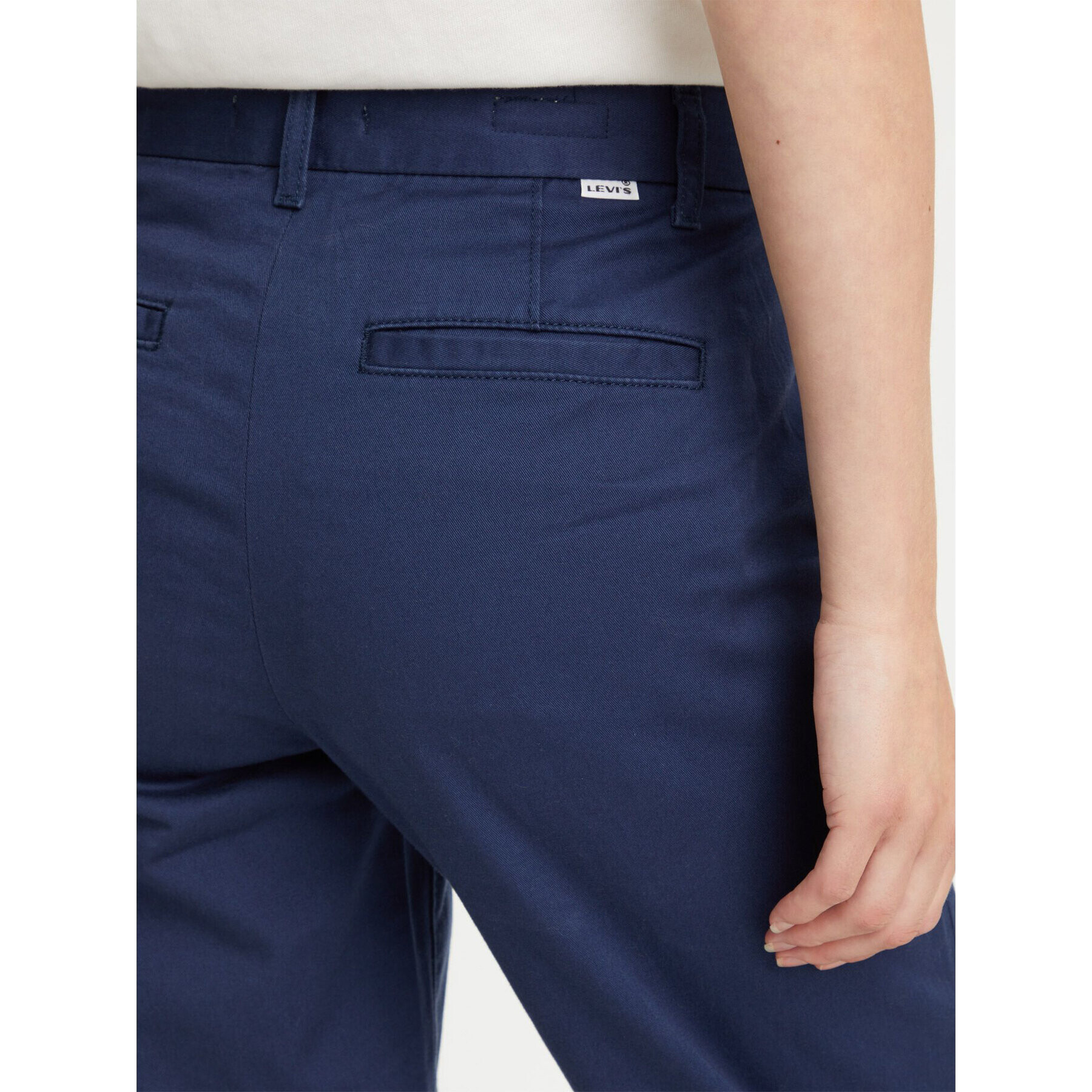 Levi's® Pantaloni chino Essential Chino A46730002 Bleumarin Straight Fit - Pled.ro