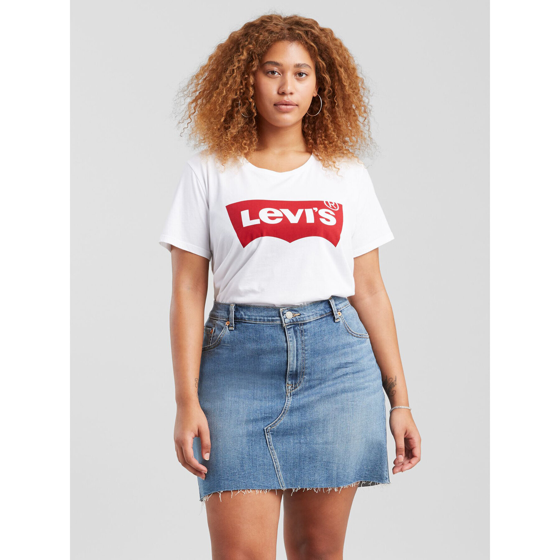 Levi's® Tricou The Perfect Graphic 357900000 Alb Regular Fit - Pled.ro