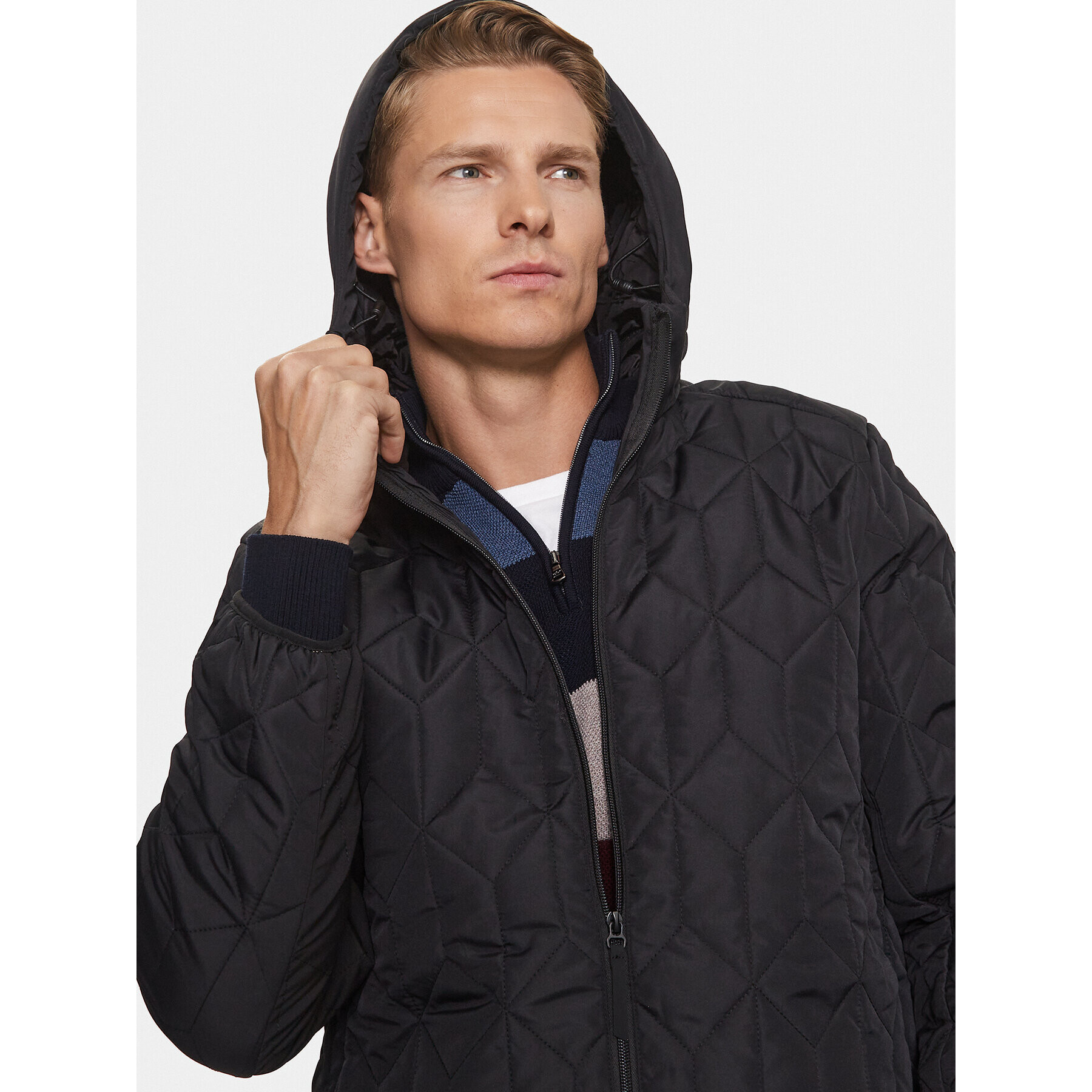 Lindbergh Geacă din puf 30-301103 Negru Relaxed Fit - Pled.ro