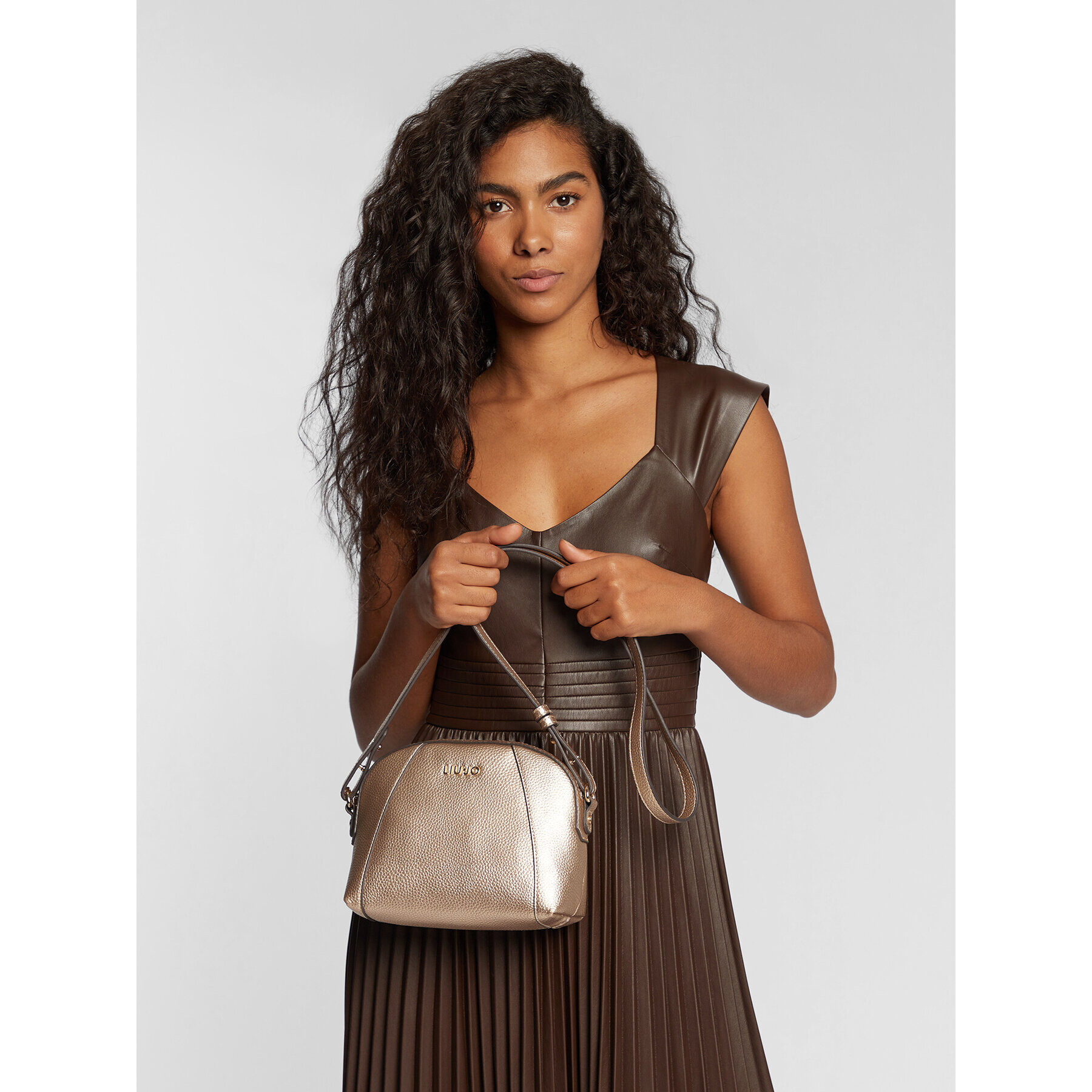 Liu Jo Geantă Ecs Xs Crossbody AF2173 E0086 Auriu - Pled.ro