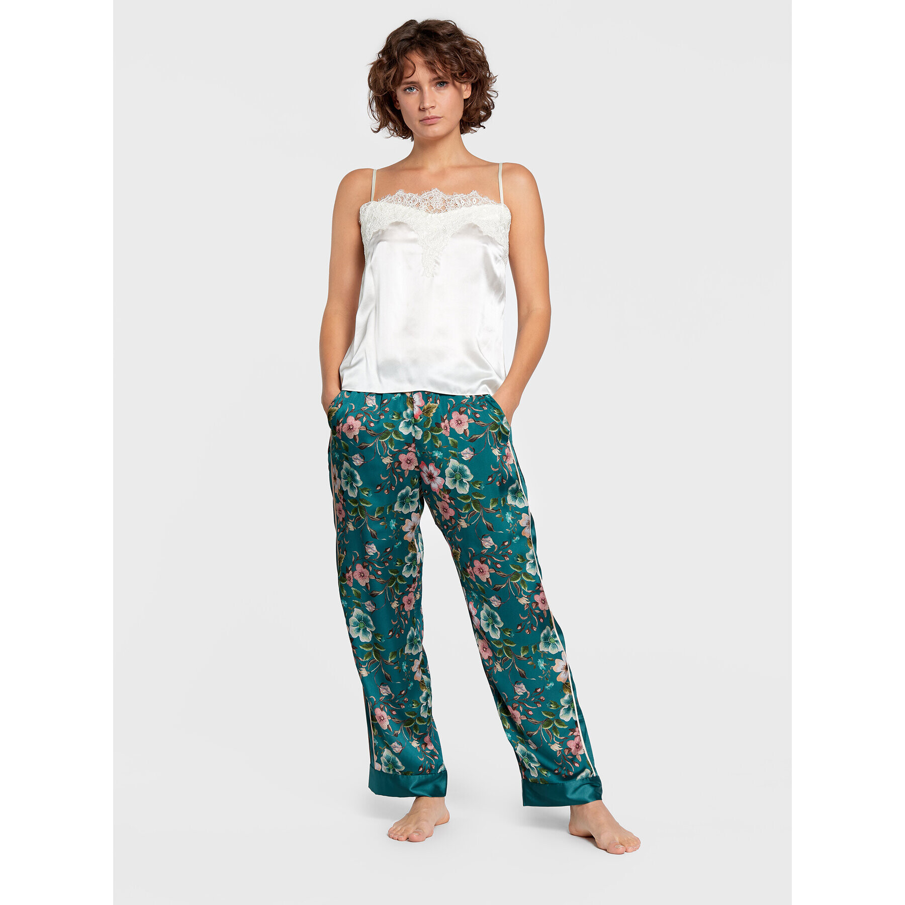 Liu Jo Pantaloni pijama 5F2080 T2449 Verde Relaxed Fit - Pled.ro