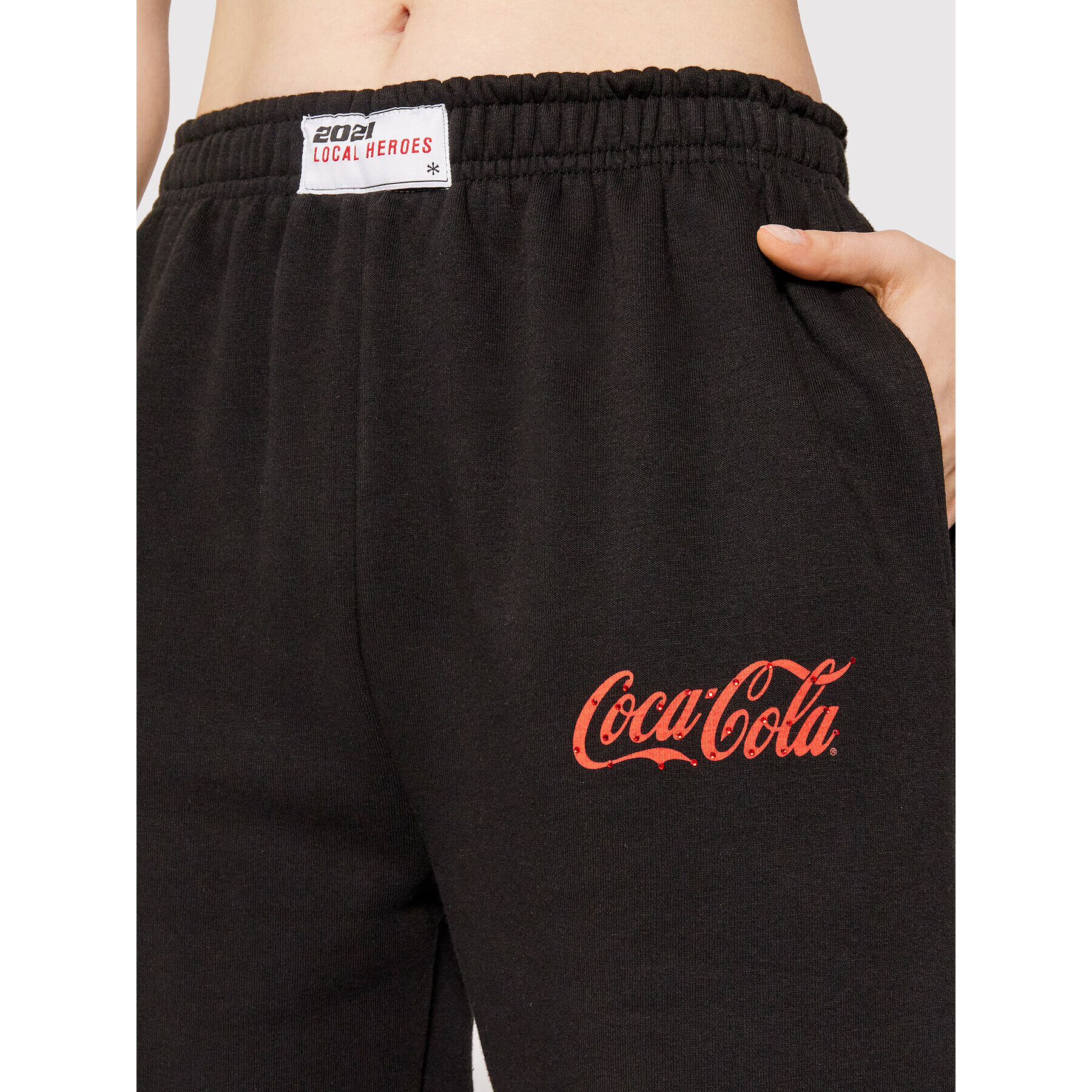 Local Heroes Pantaloni trening COCA-COLA Rhinestones LHCCP001 Negru Oversize - Pled.ro