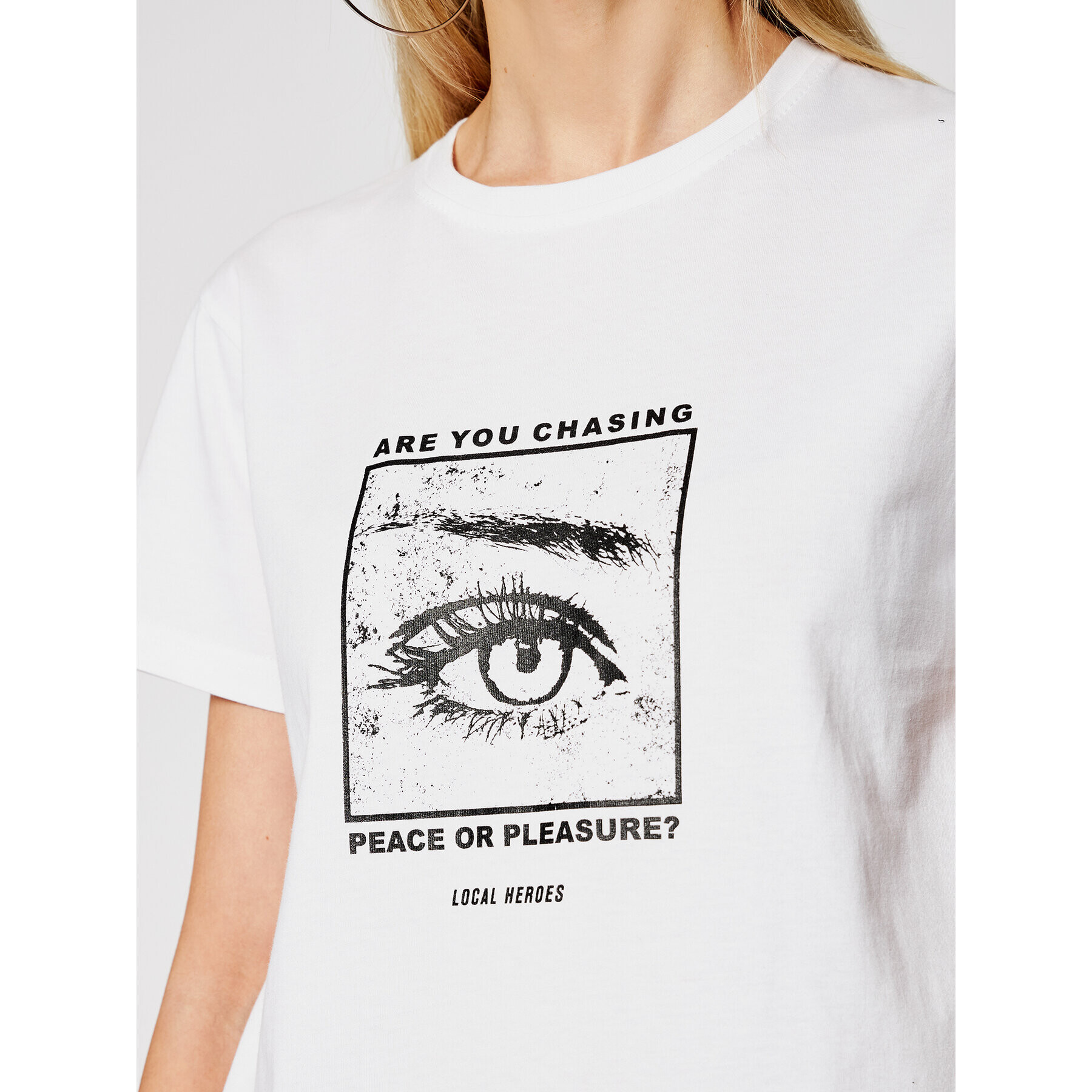 Local Heroes Tricou Peace Or Pleasure SS21T0028 Alb Regular Fit - Pled.ro