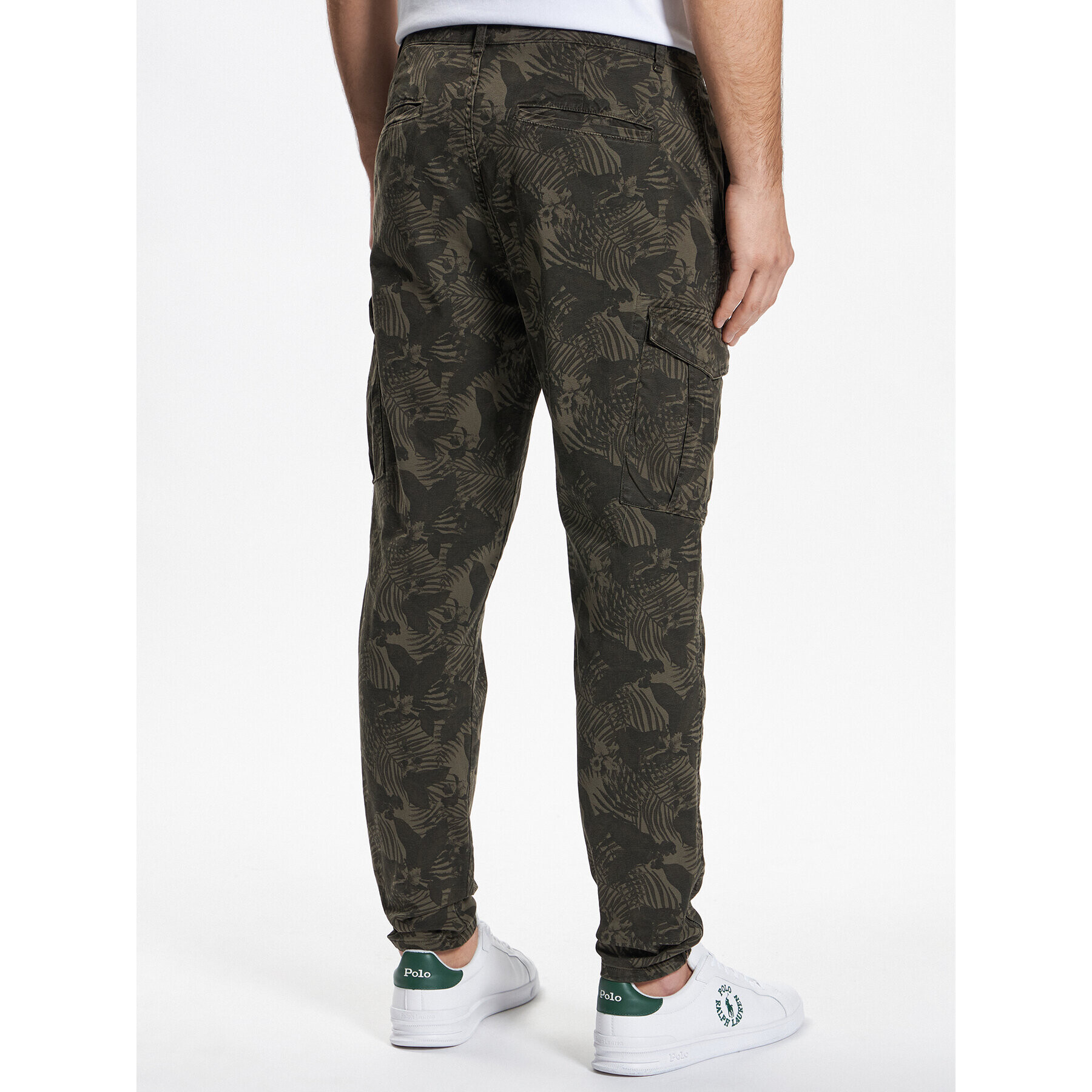 LTB Pantaloni din material Pecaba 47003 25001 Verde Regular Fit - Pled.ro