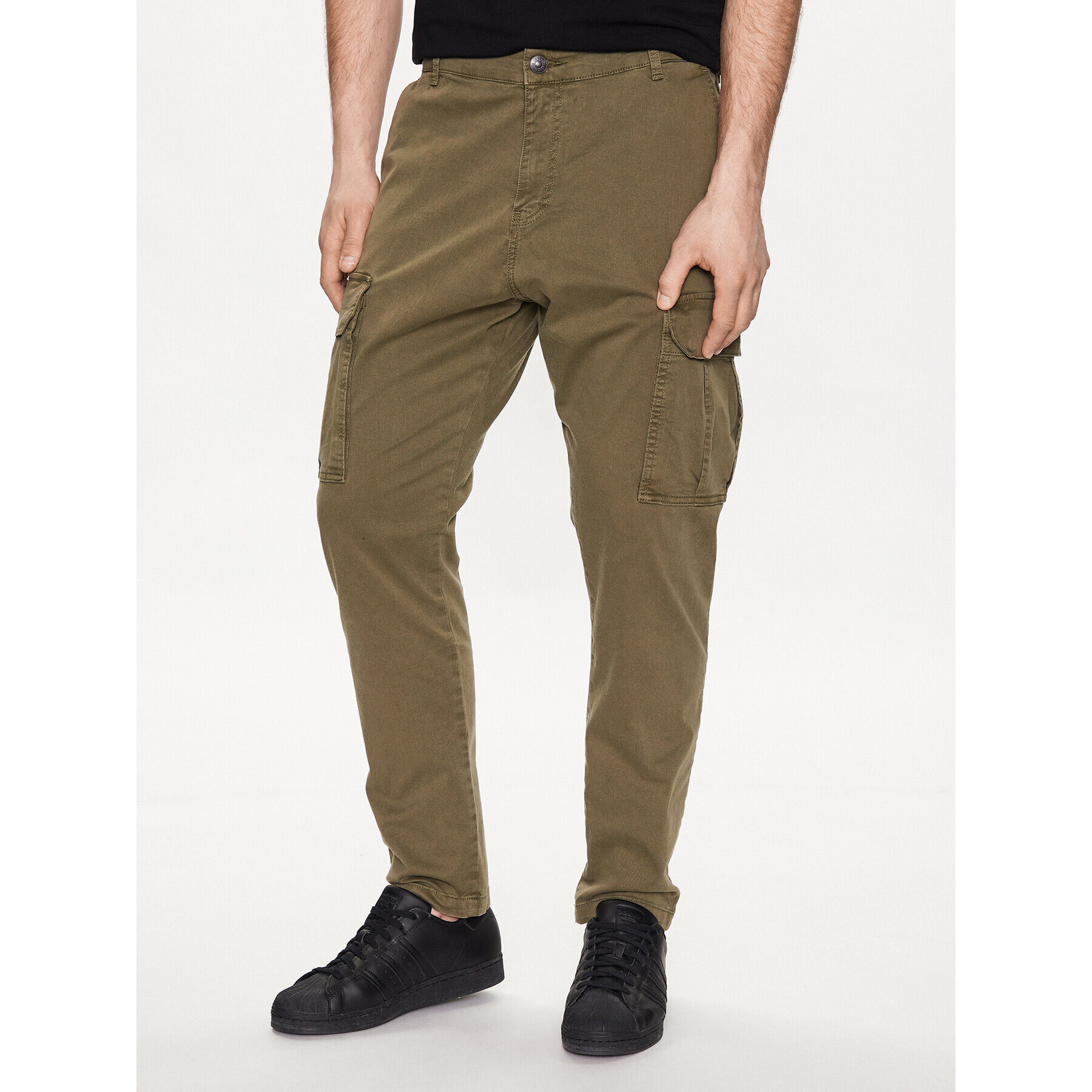 LTB Pantaloni din material Solaca 47011 25001 Verde Regular Fit - Pled.ro